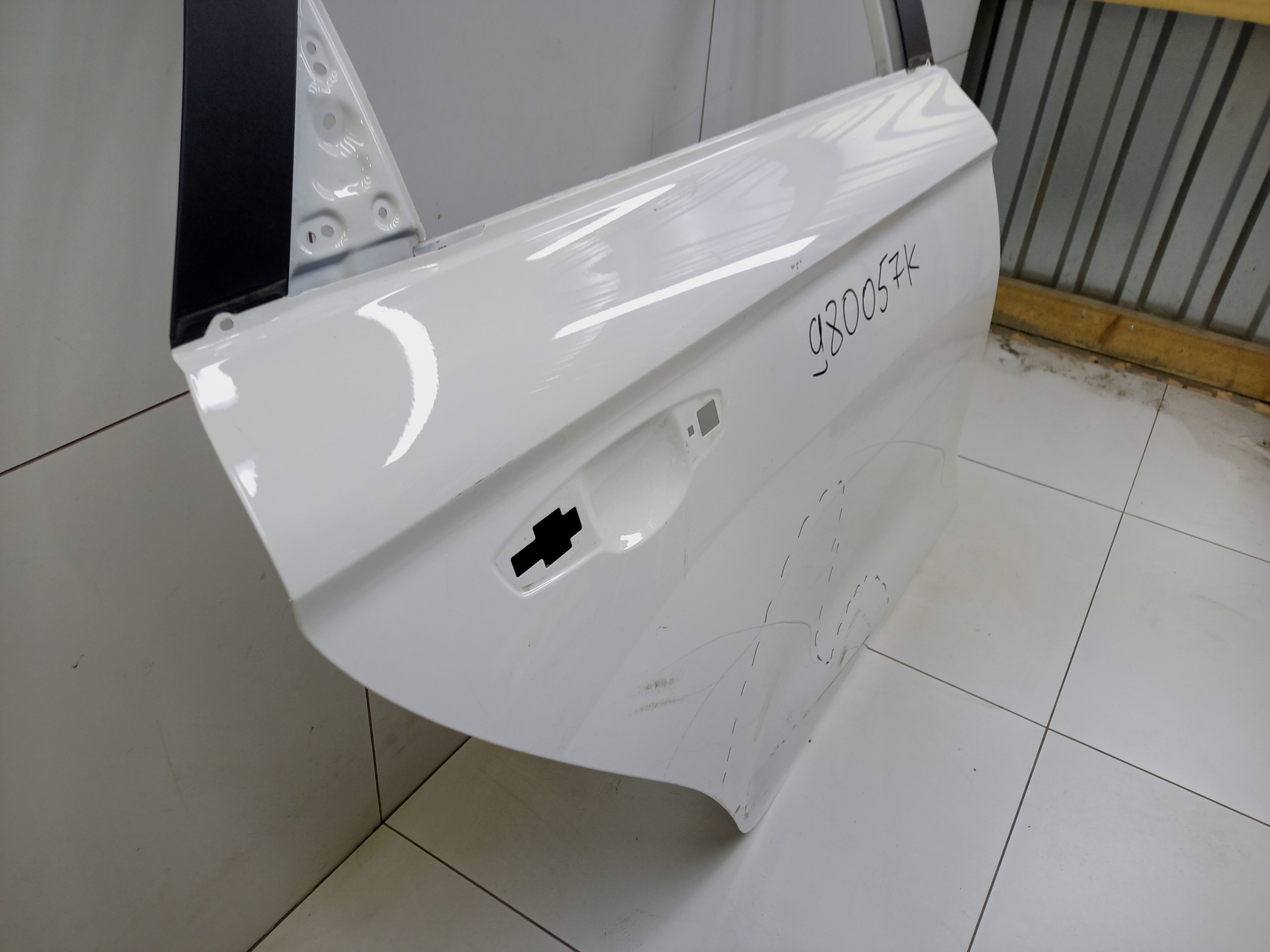 Дверь задняя правая Geely Emgrand 2