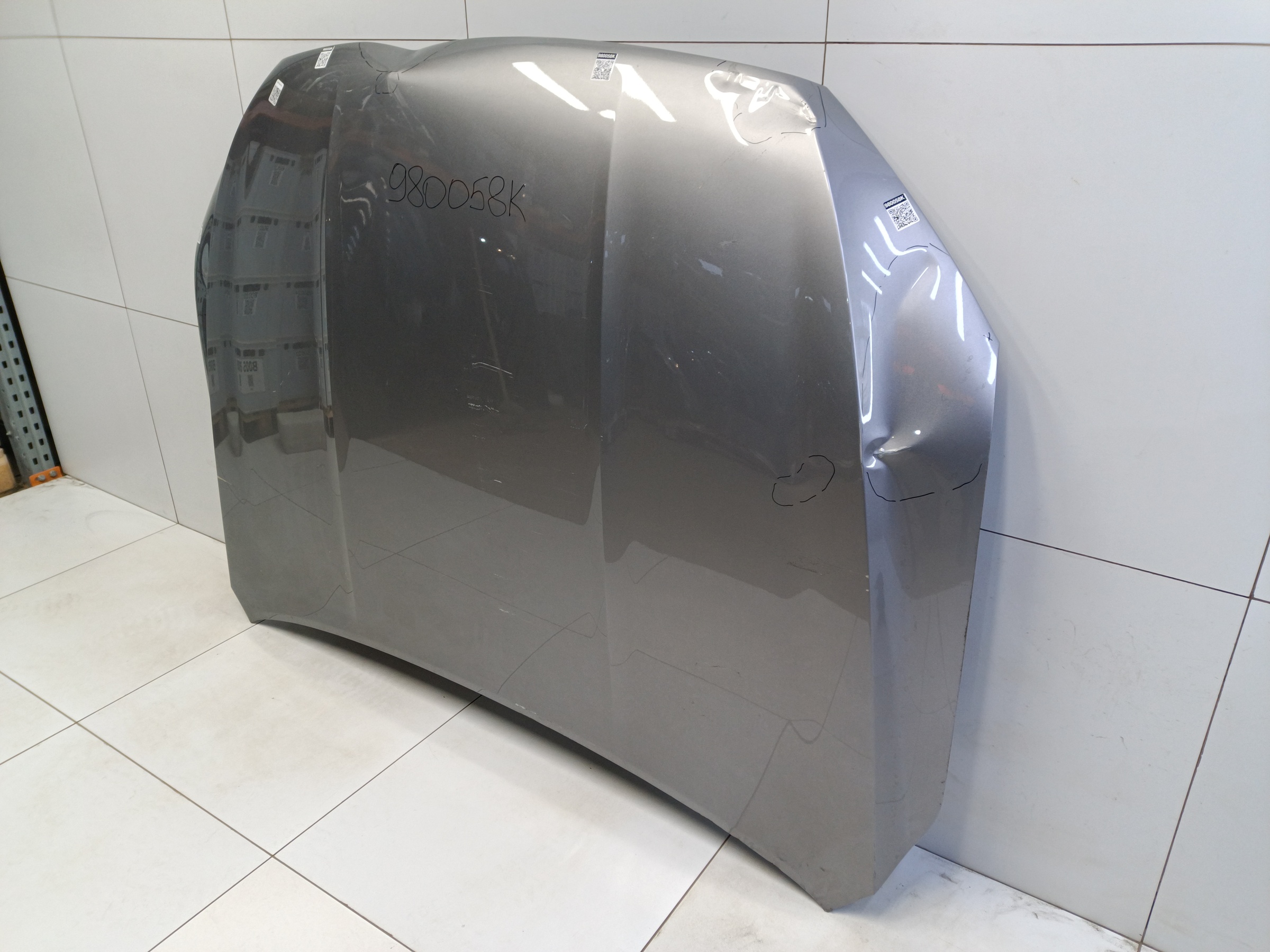 Капот Geely Monjaro