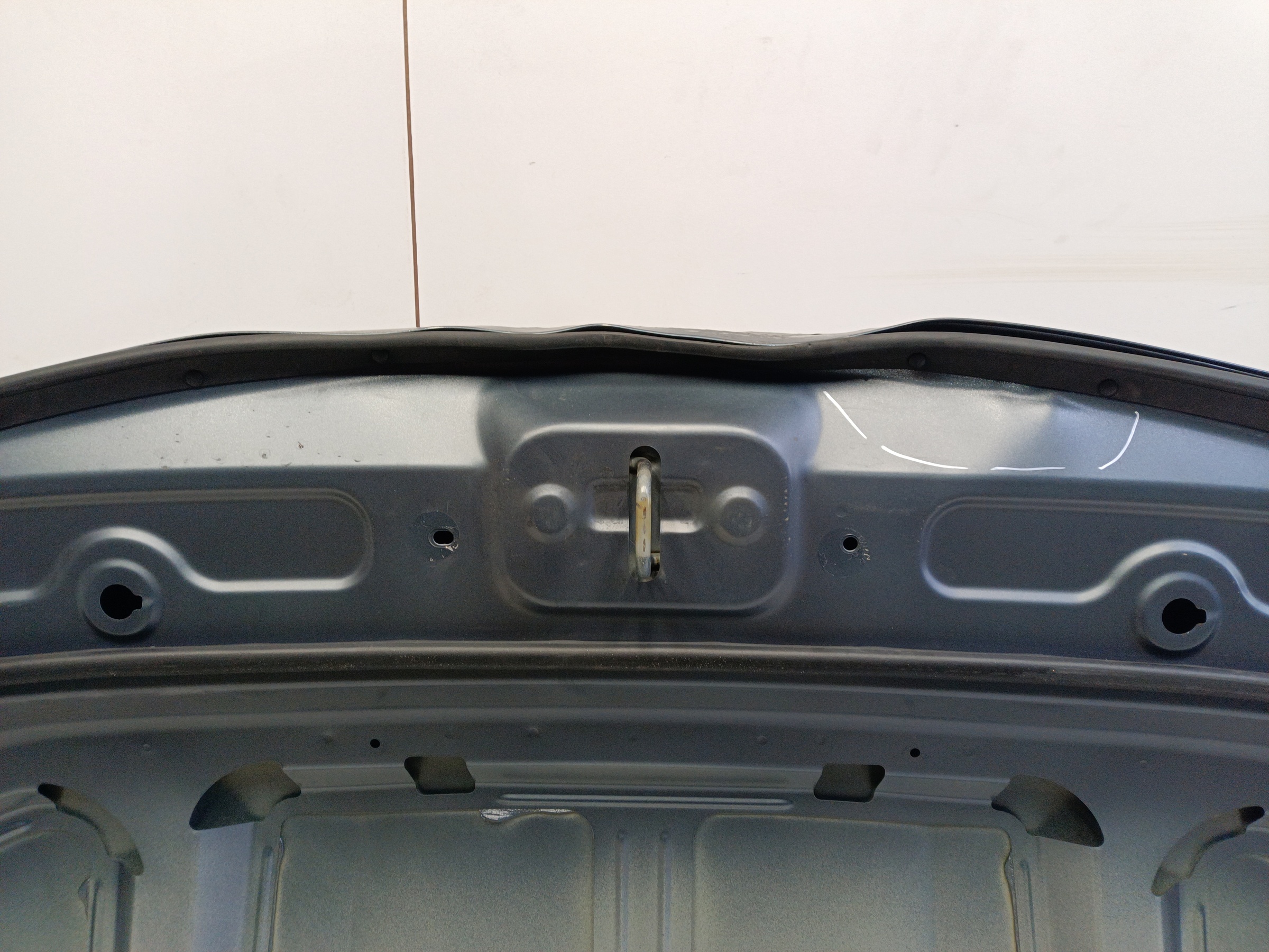 Капот Geely Tugella