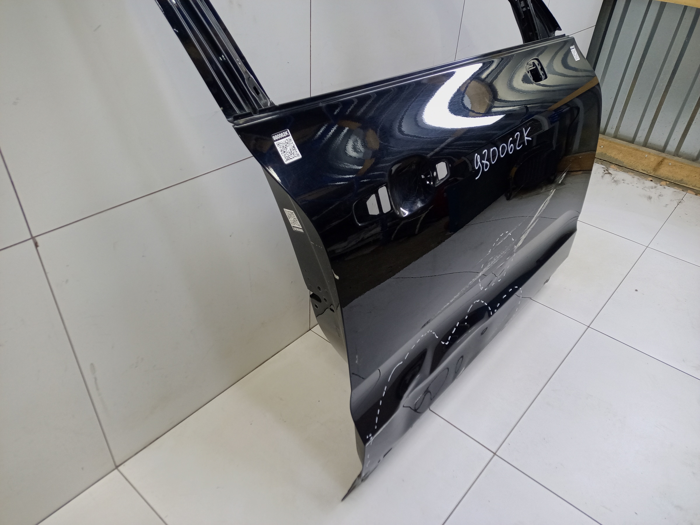 Дверь передняя правая Volvo XC60 2