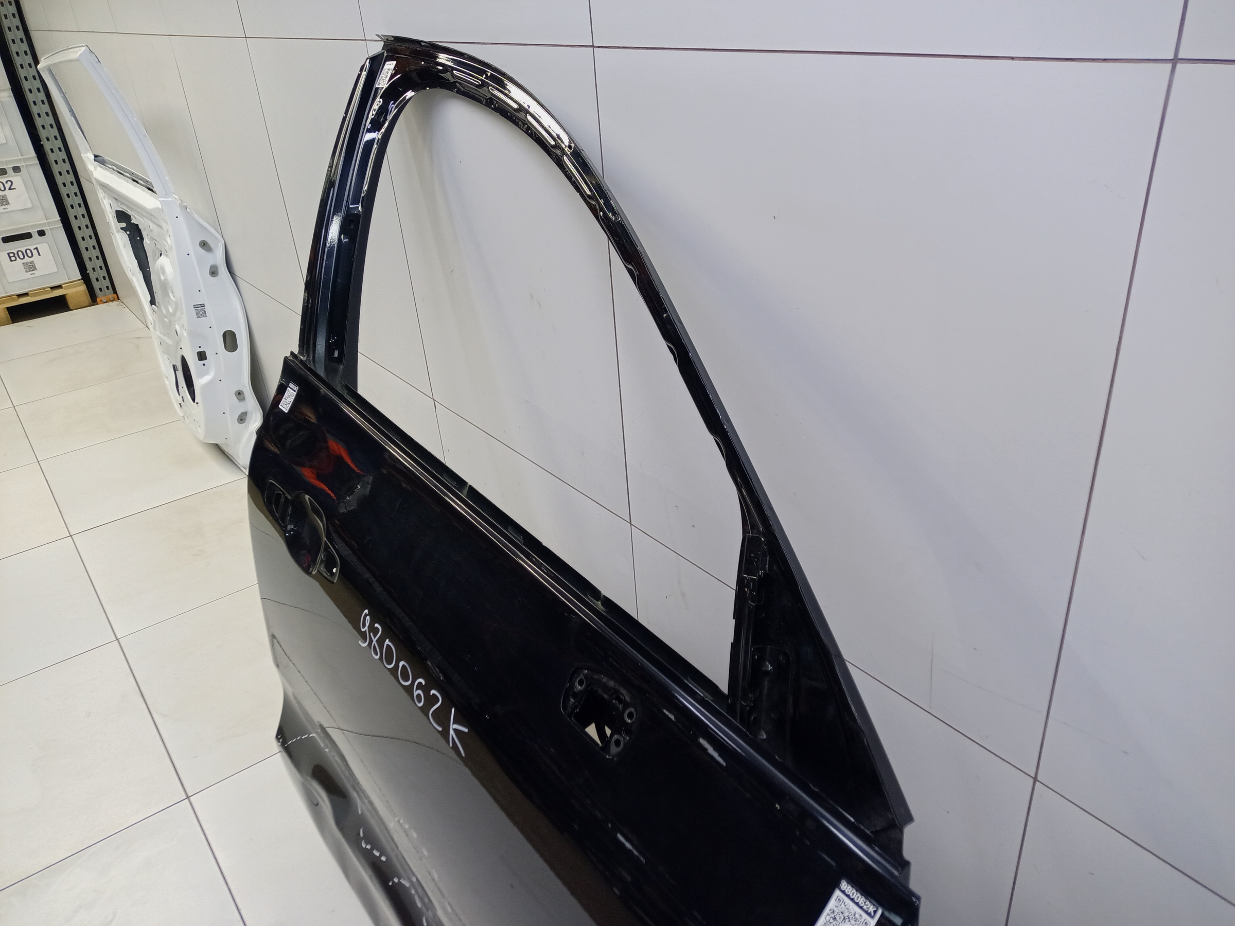 Дверь передняя правая Volvo XC60 2