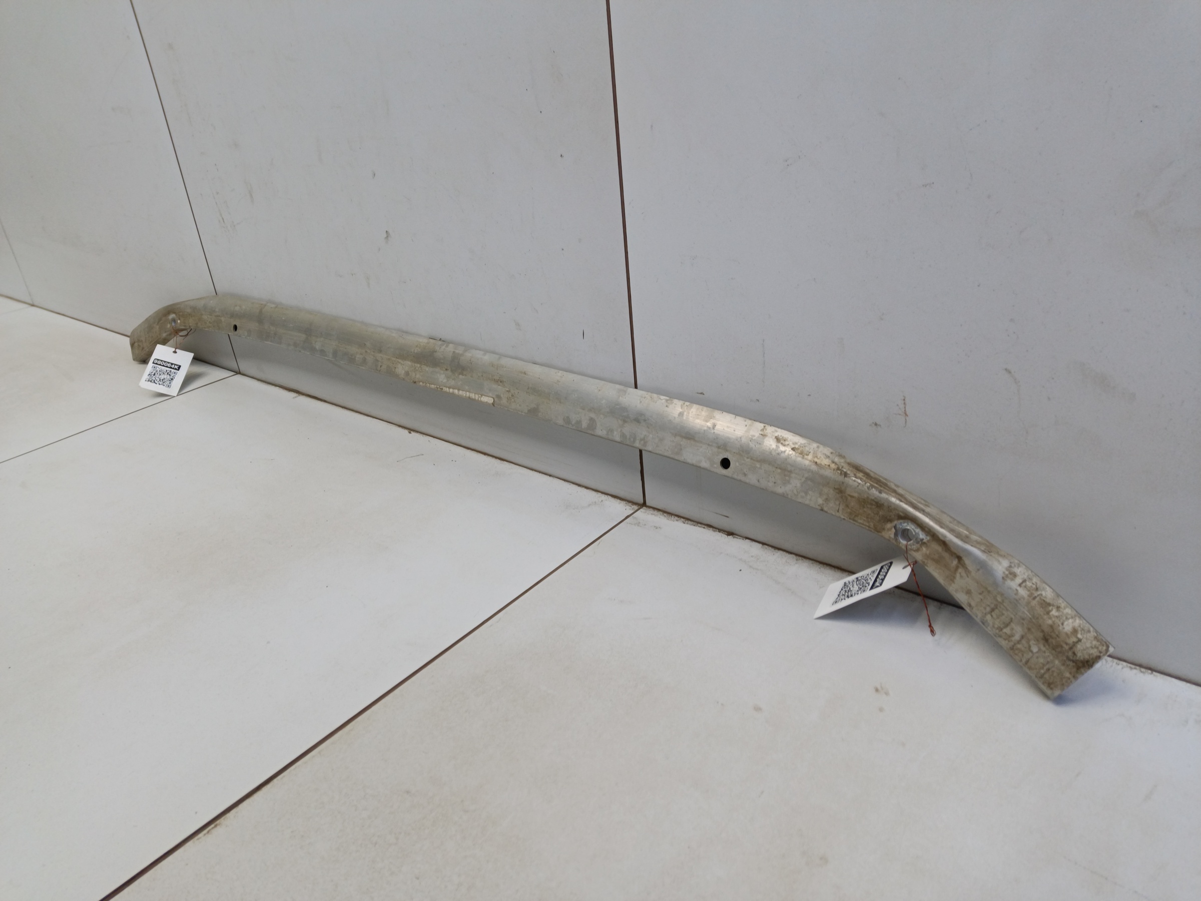 Усилитель переднего бампера нижний Mini Cooper F55