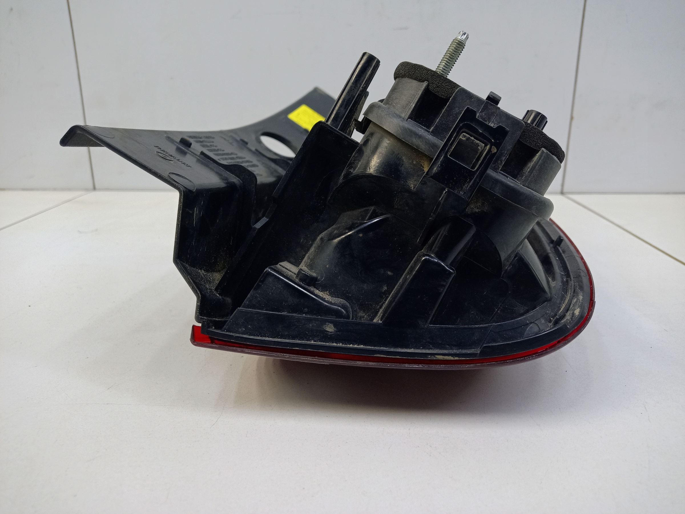 Фонарь задний левый наружный Renault Duster 1 Restail