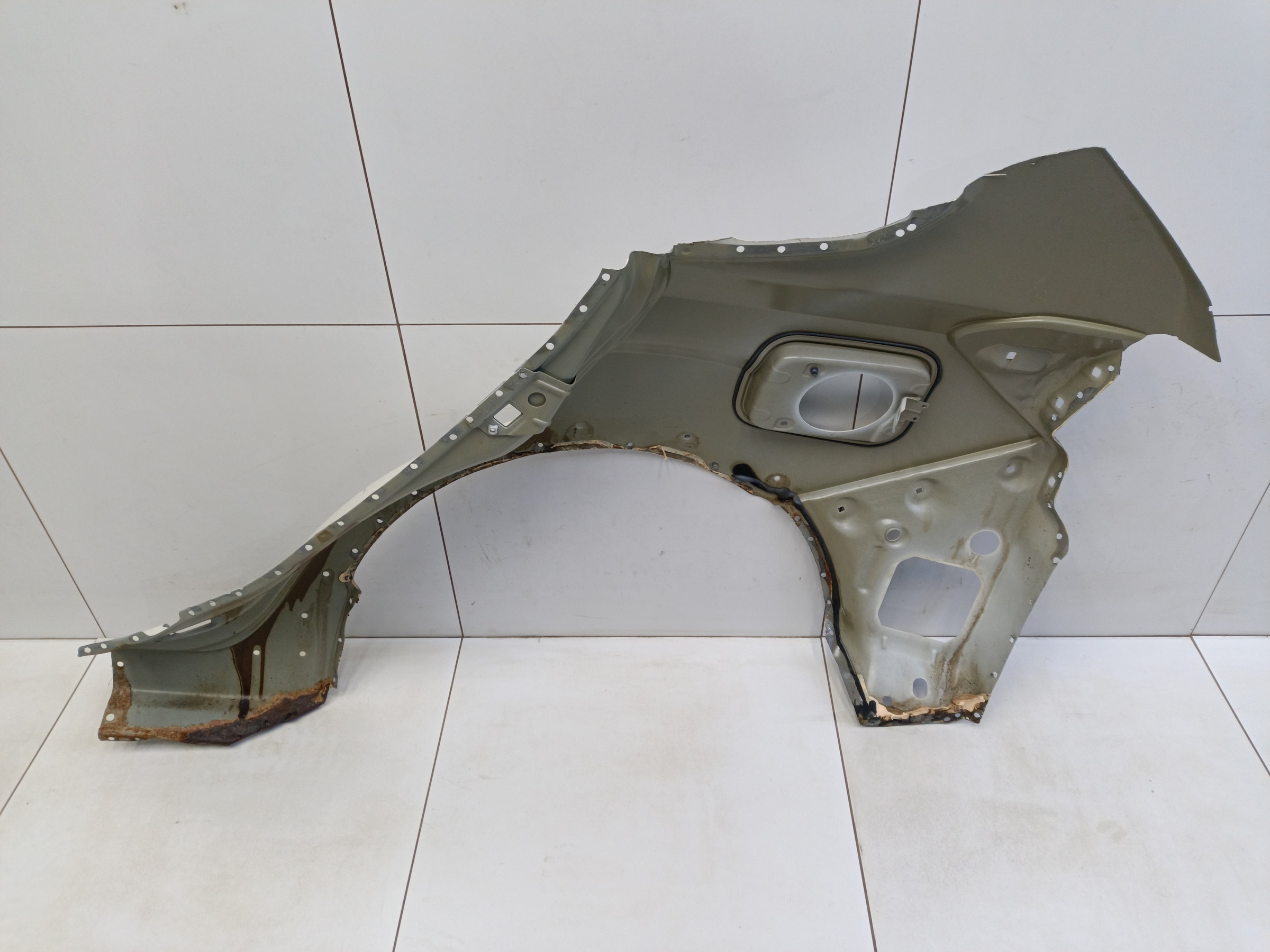 Крыло заднее правое Subaru XV 1
