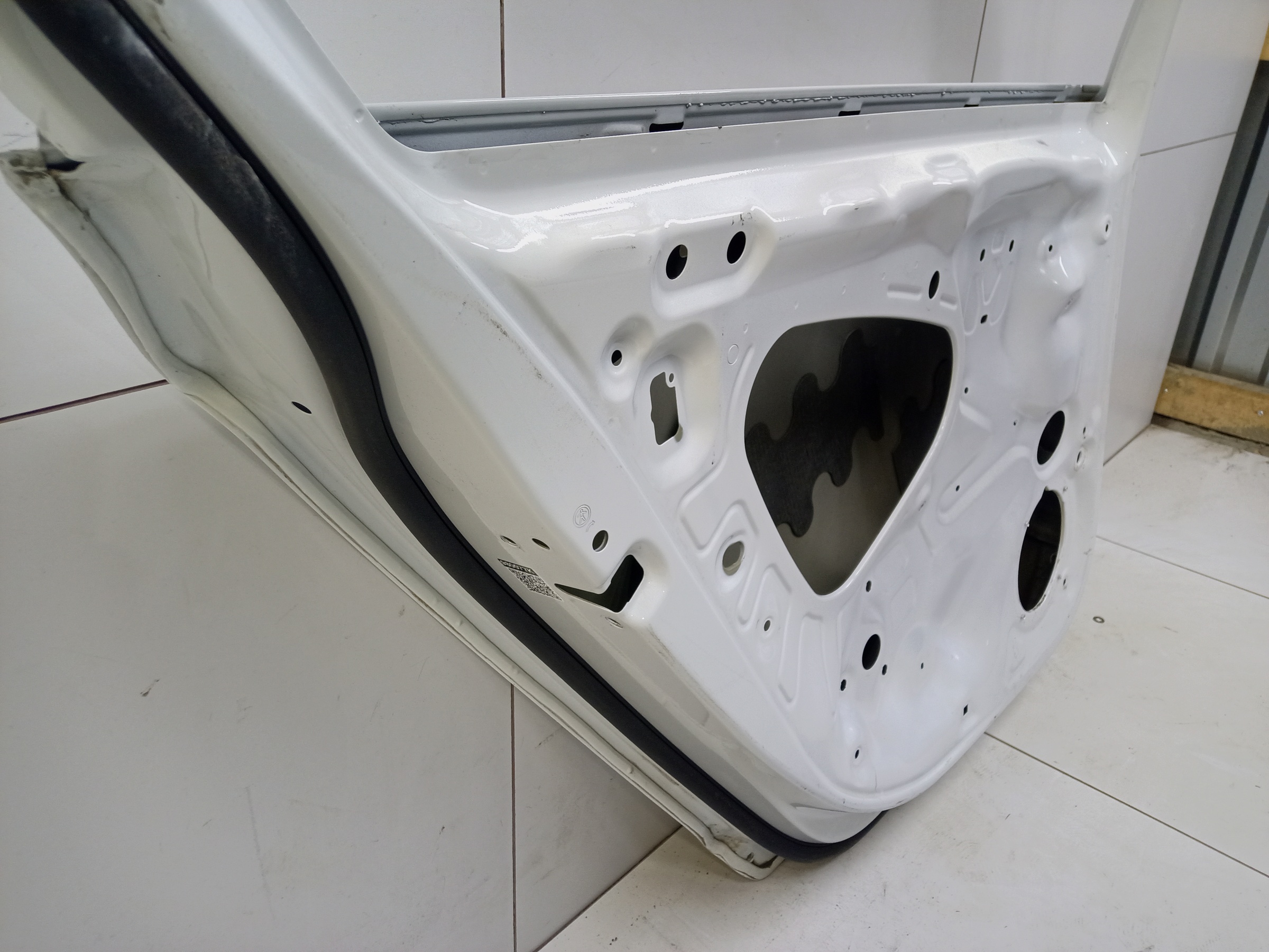 Дверь задняя  левая Volkswagen Passat B8 Sedan