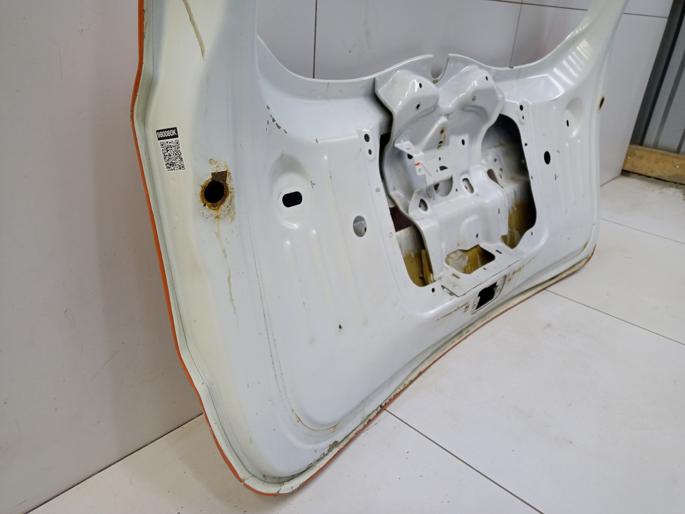 Крышка багажника Renault Duster 1