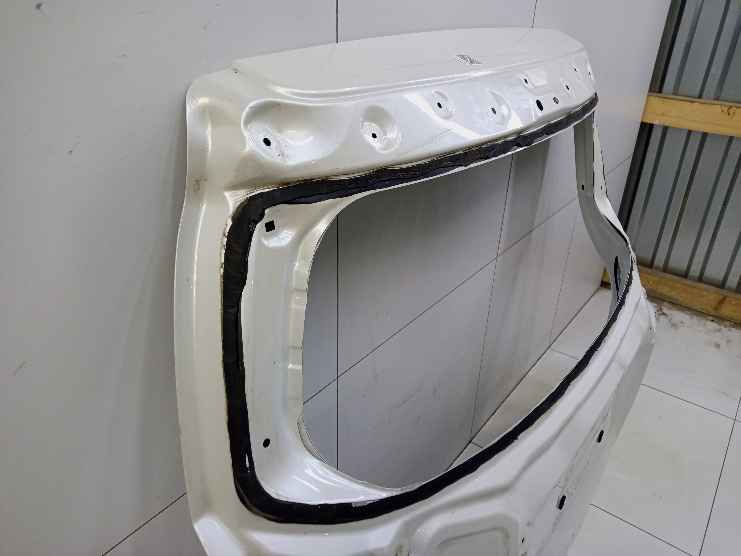 Крышка багажника Toyota RAV4 CA40 Restail