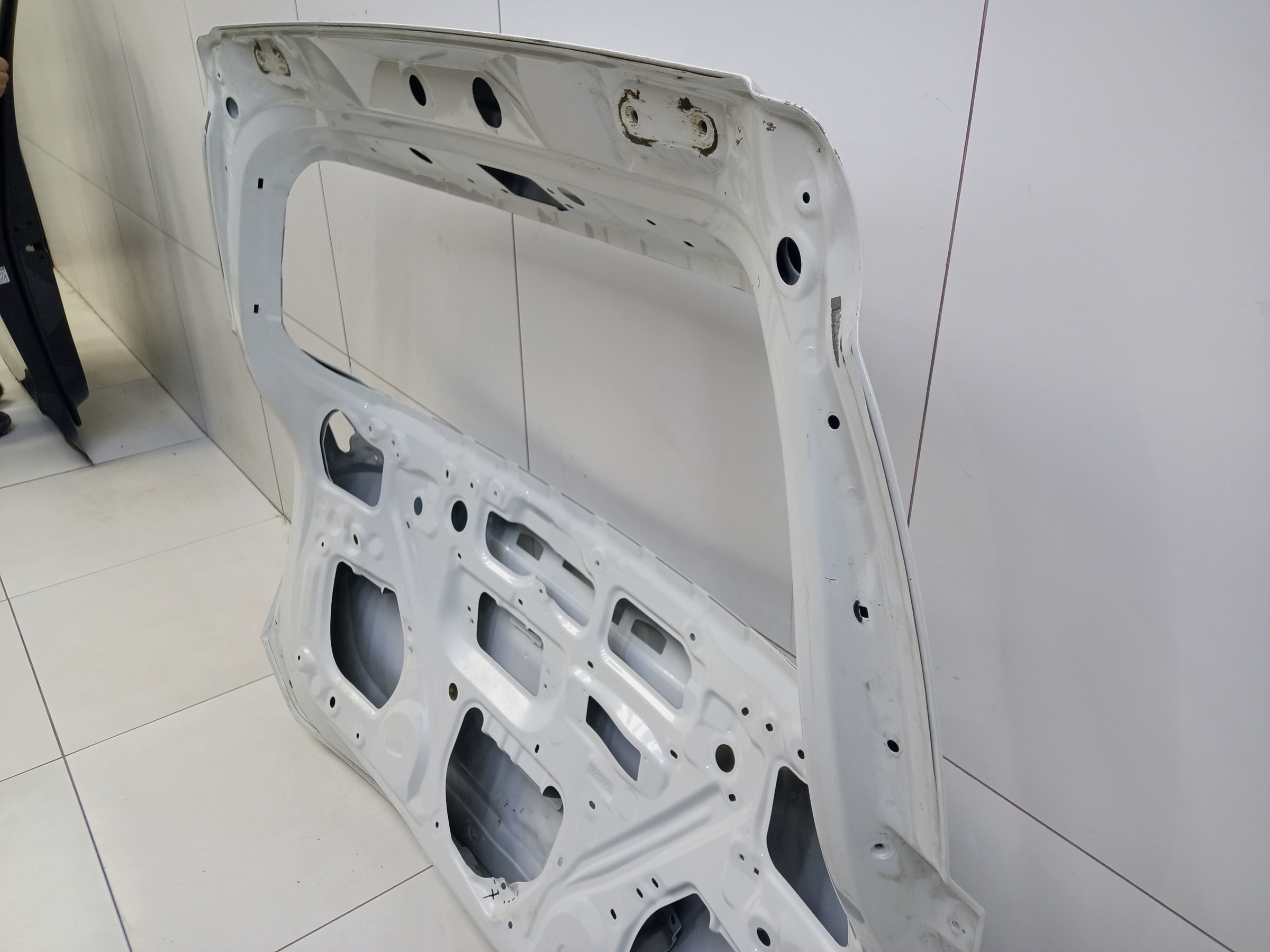 Крышка багажника Toyota RAV4 CA40 Restail