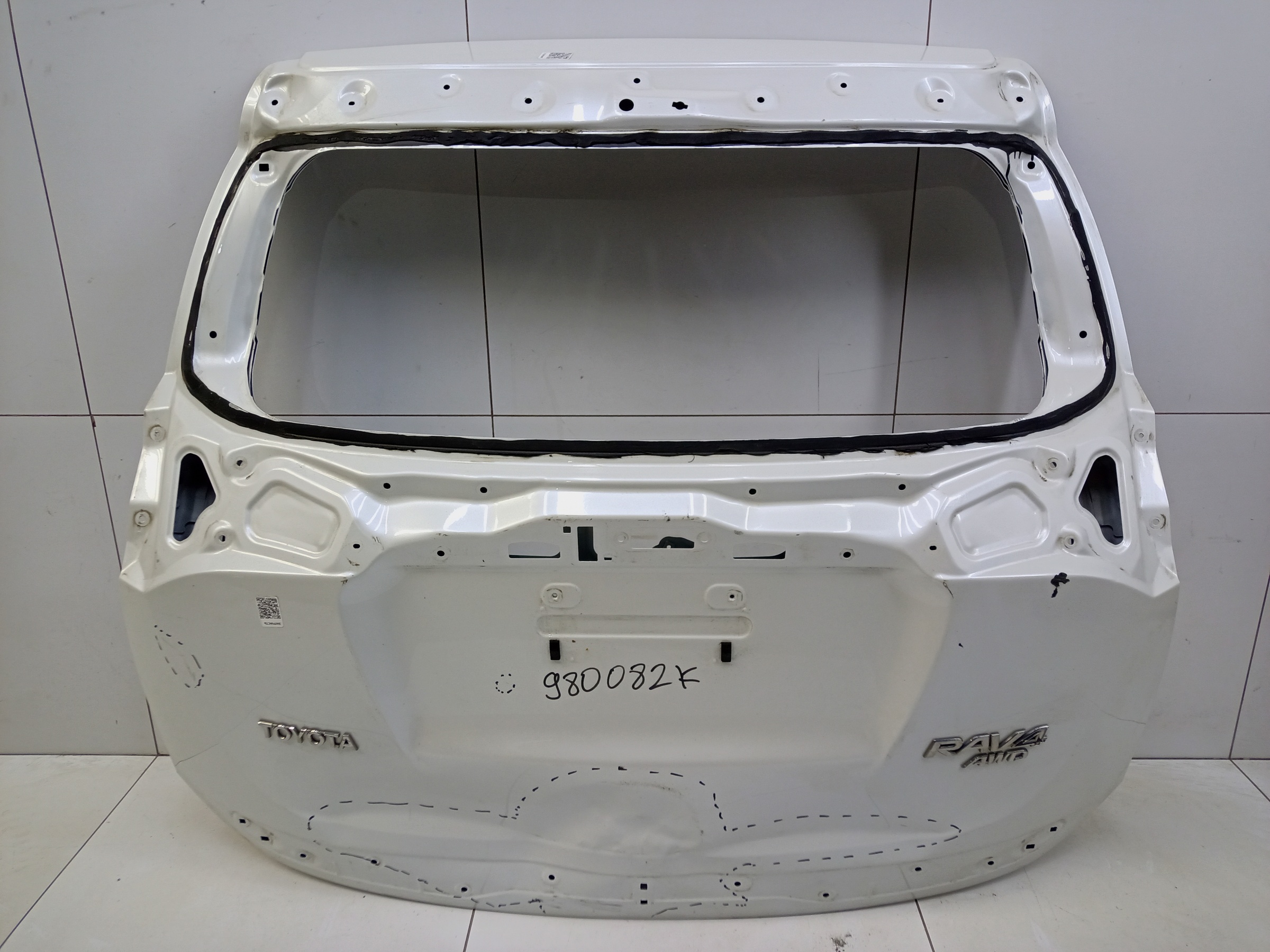 Крышка багажника Toyota RAV4 CA40 Restail