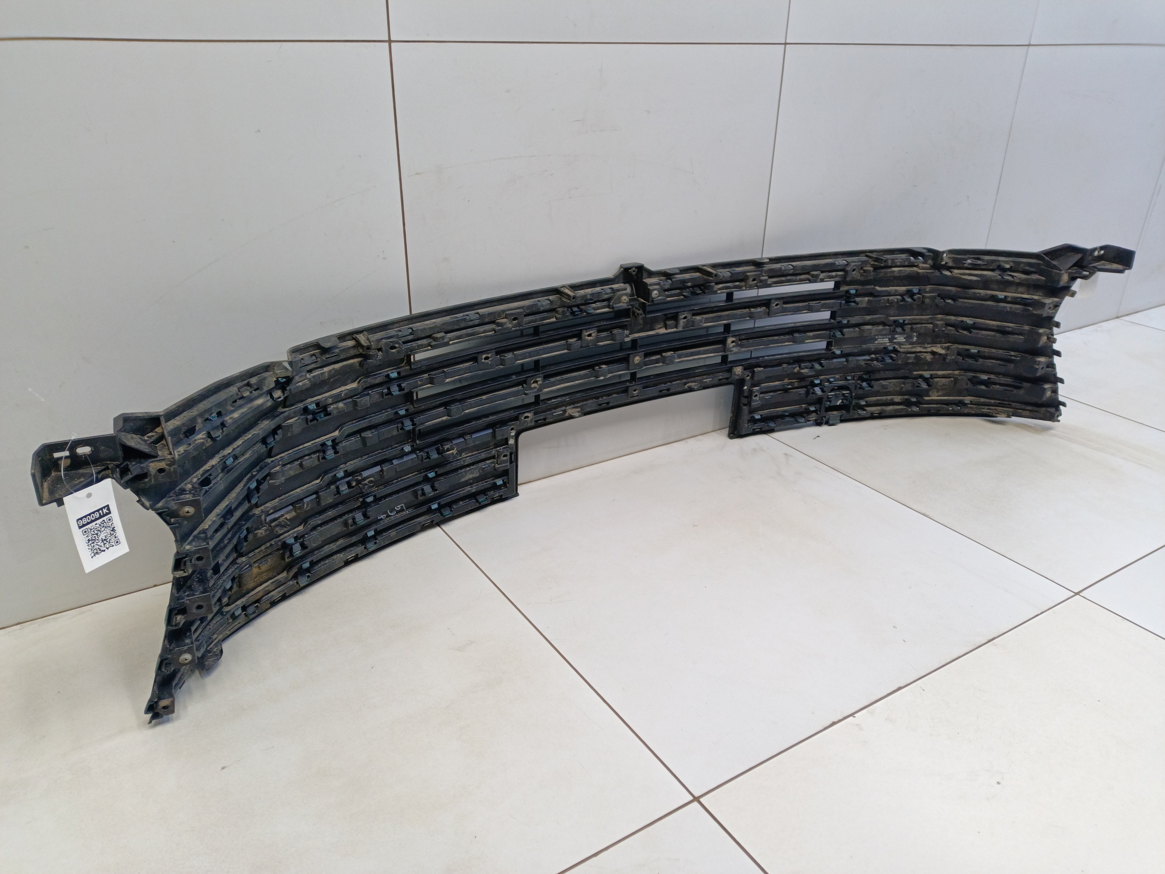 Решётка переднего бампера центральная Exeed TXL Restail