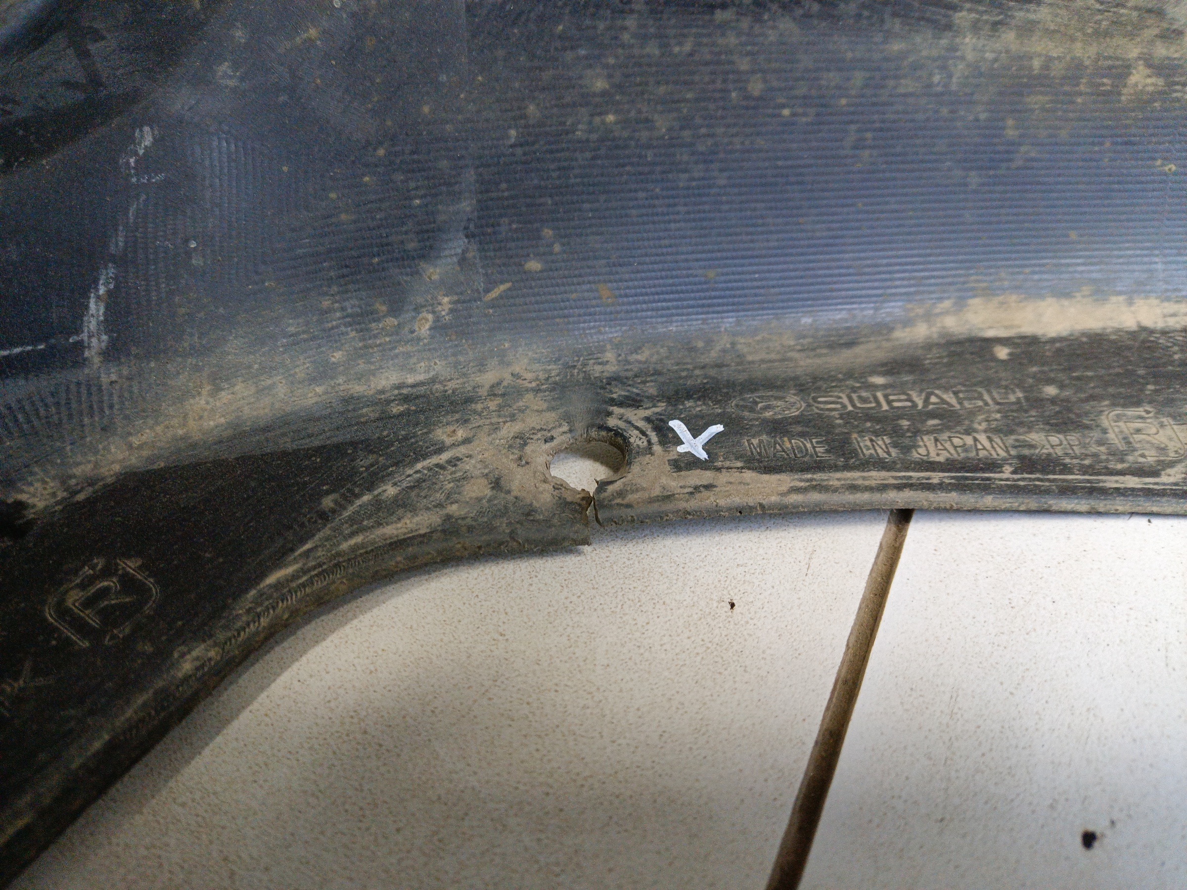 Бампер задний Subaru XV