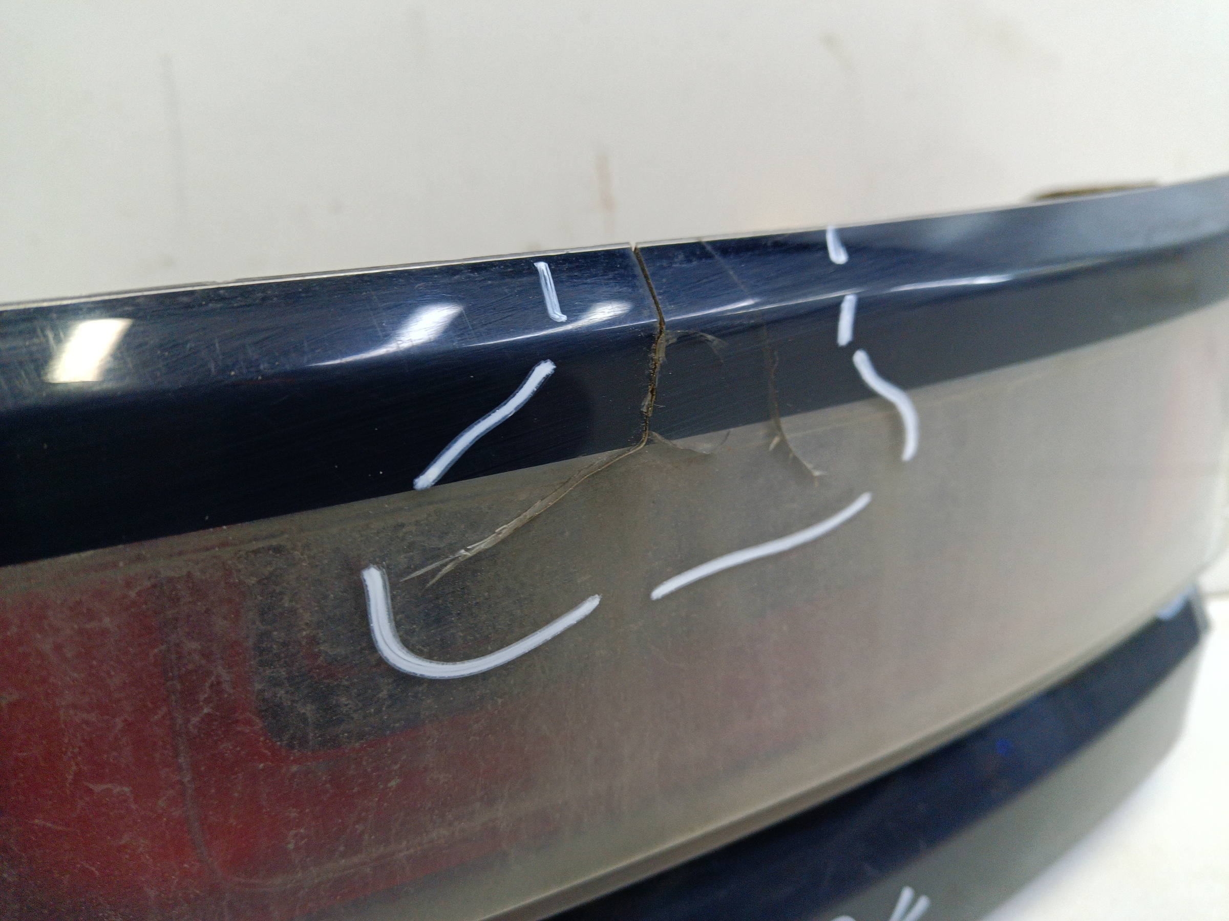 Фонарь крышки багажника Land Rover Range Rover Velar