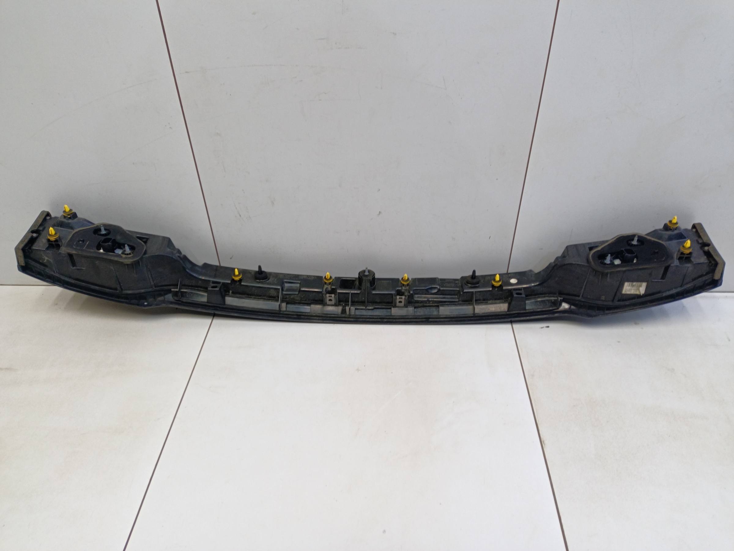 Фонарь крышки багажника Land Rover Range Rover Velar