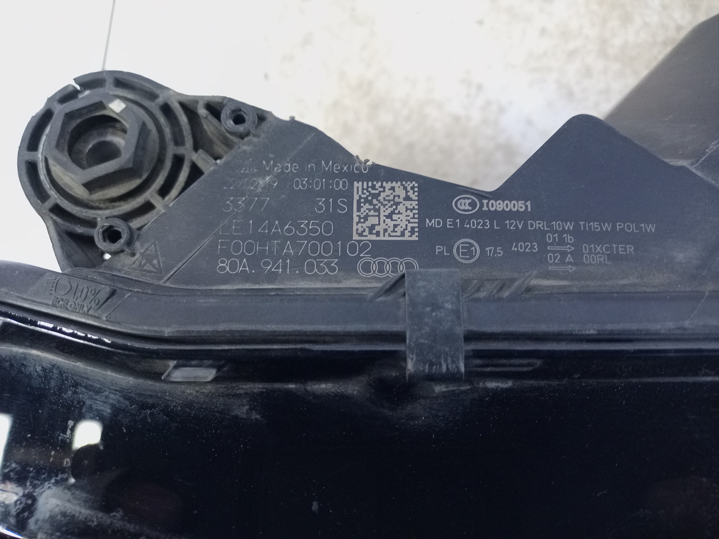 Фара передняя левая Audi Q5 2 LED