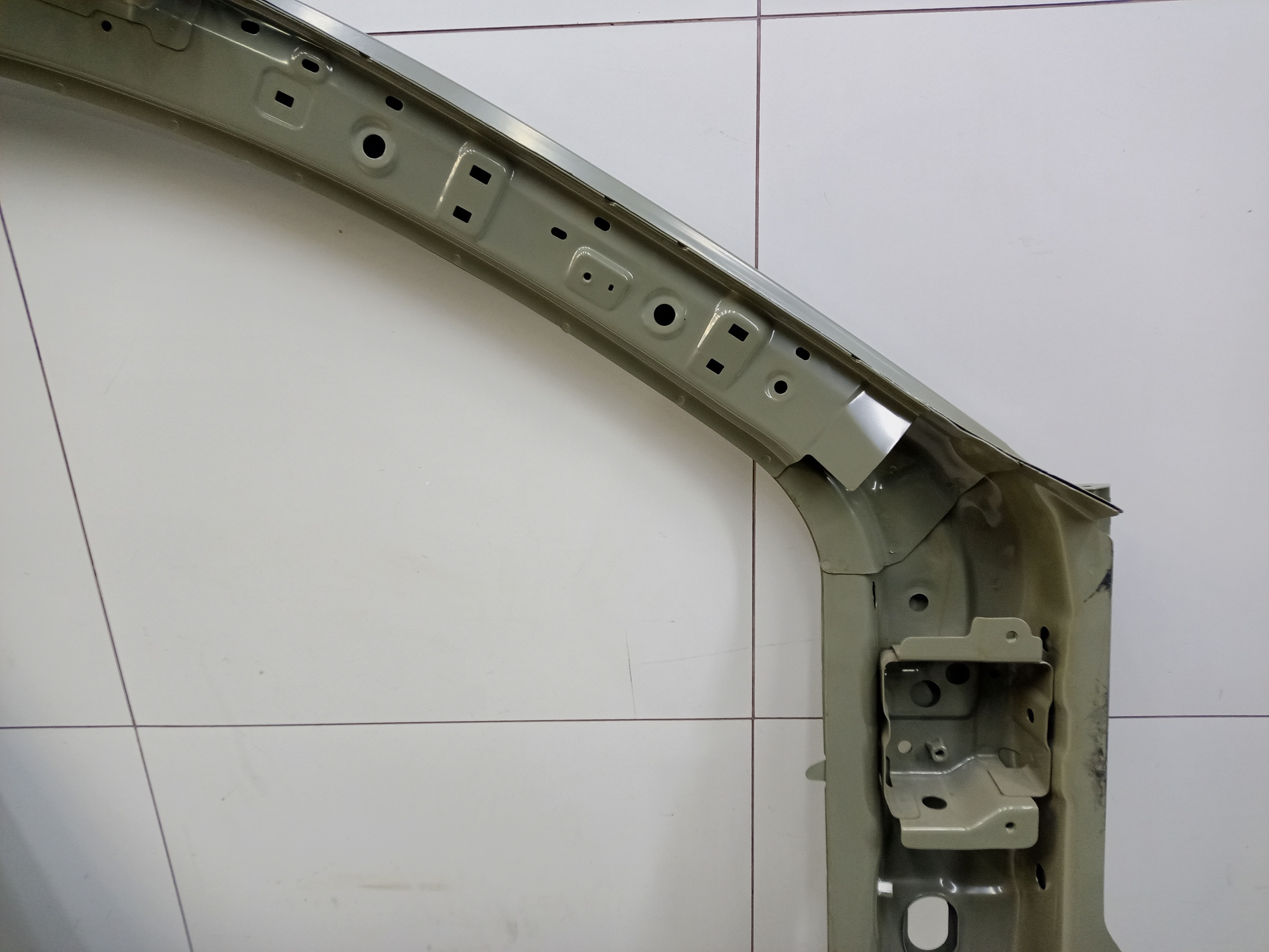 Панель кузова боковая левая Chery Tiggo 7 Pro