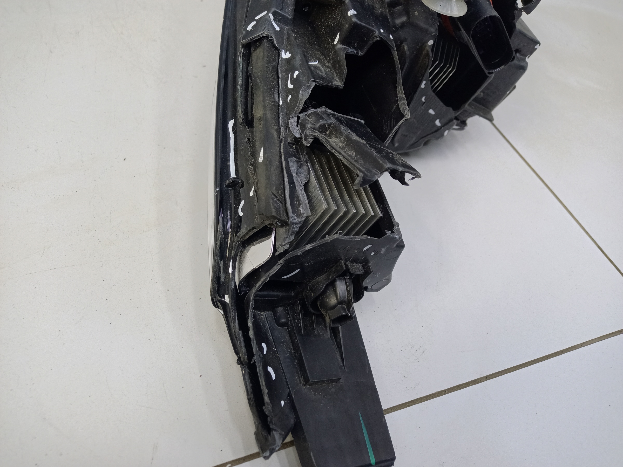 Фара передняя правая Exeed TXL Restail LED