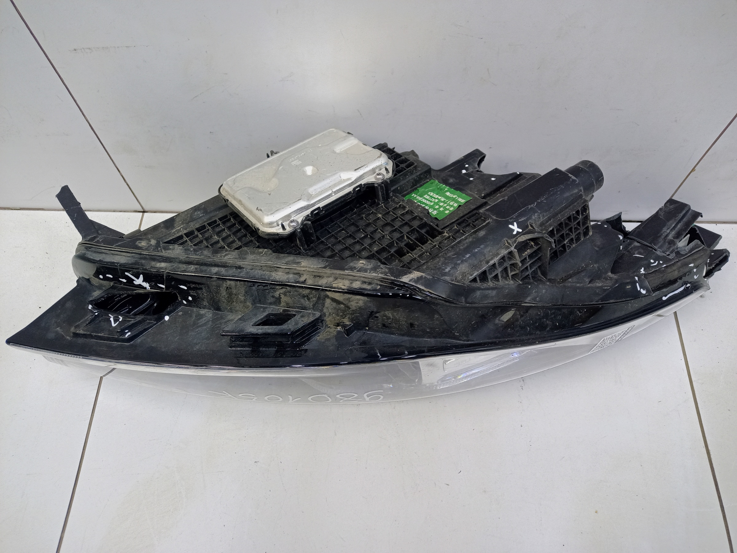 Фара передняя правая Exeed TXL Restail LED