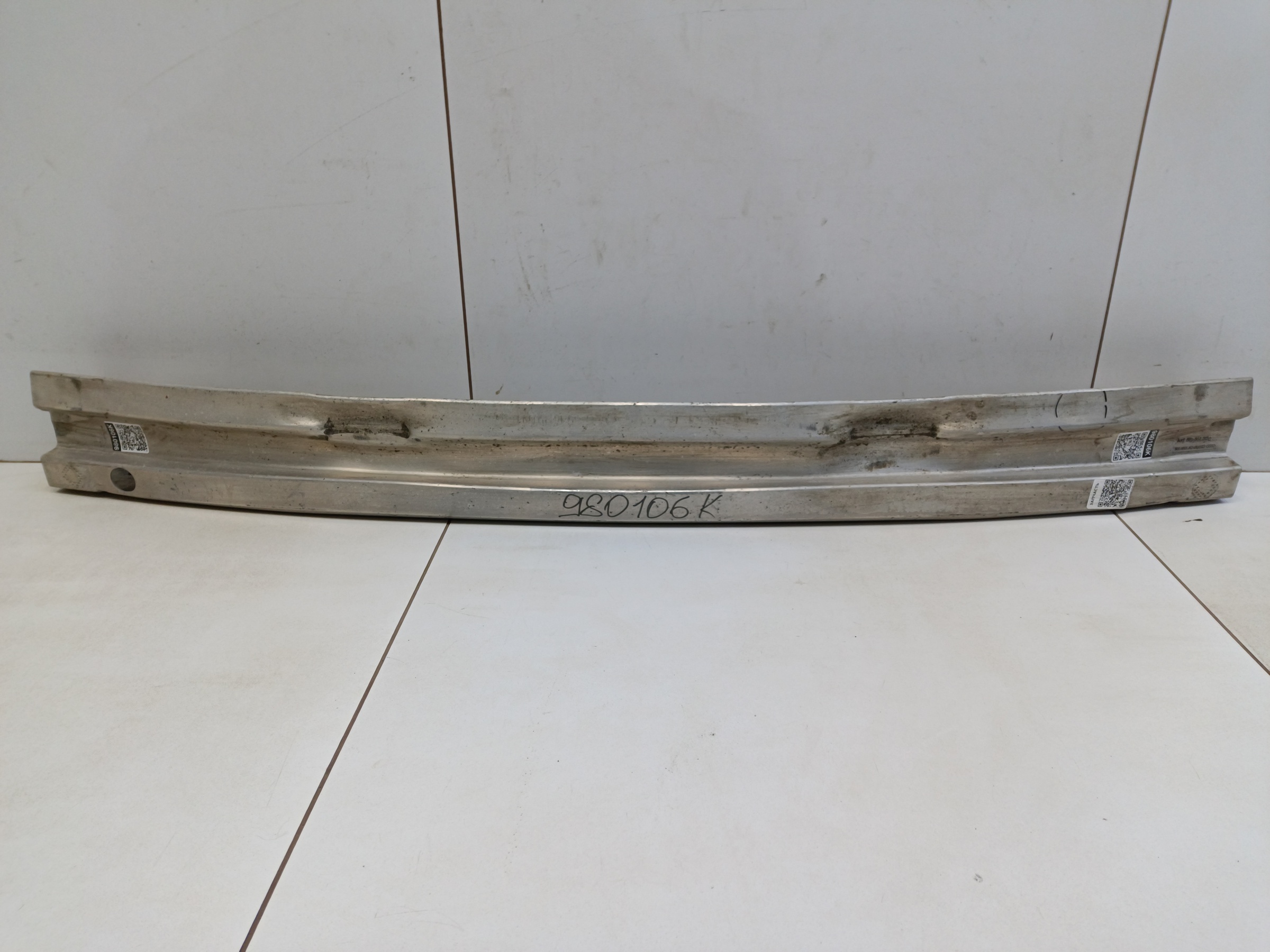 Усилитель заднего бампера Audi Q5 1