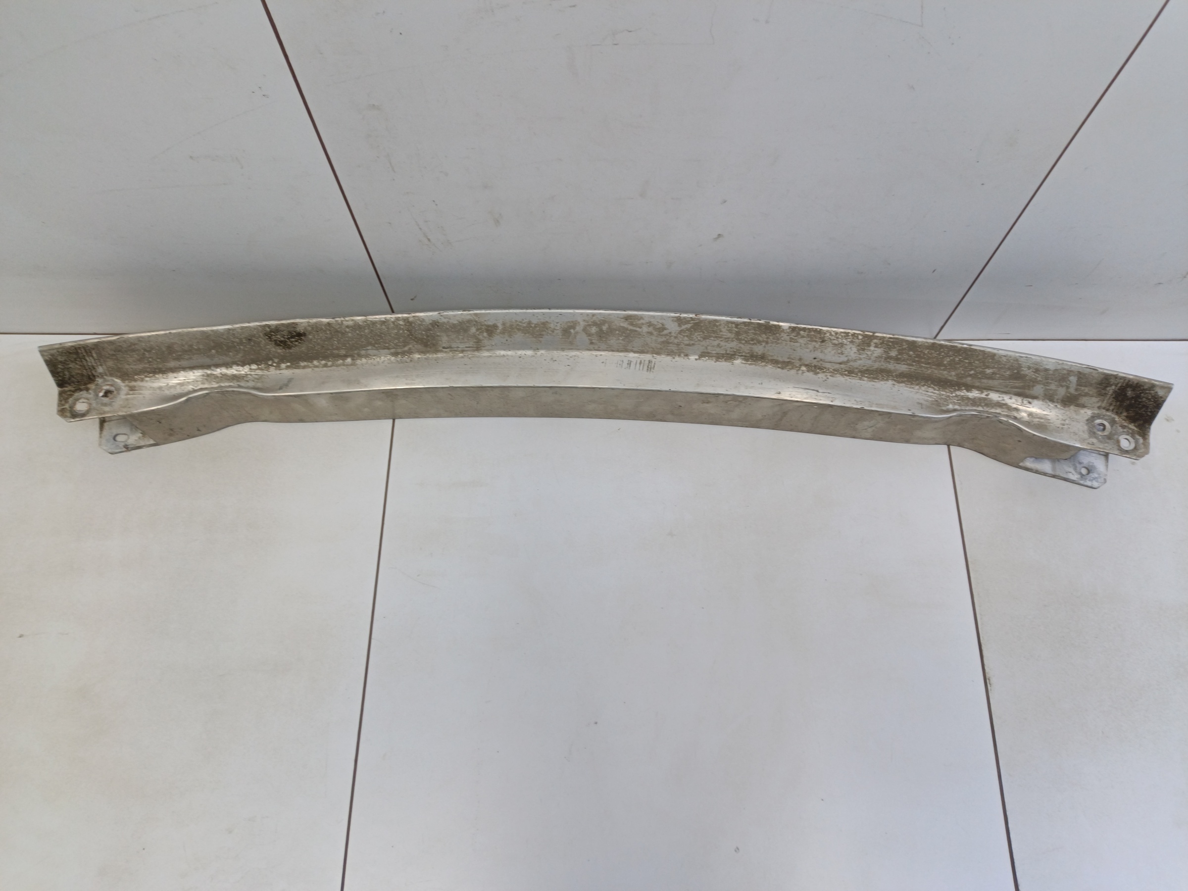 Усилитель заднего бампера Audi Q5 1