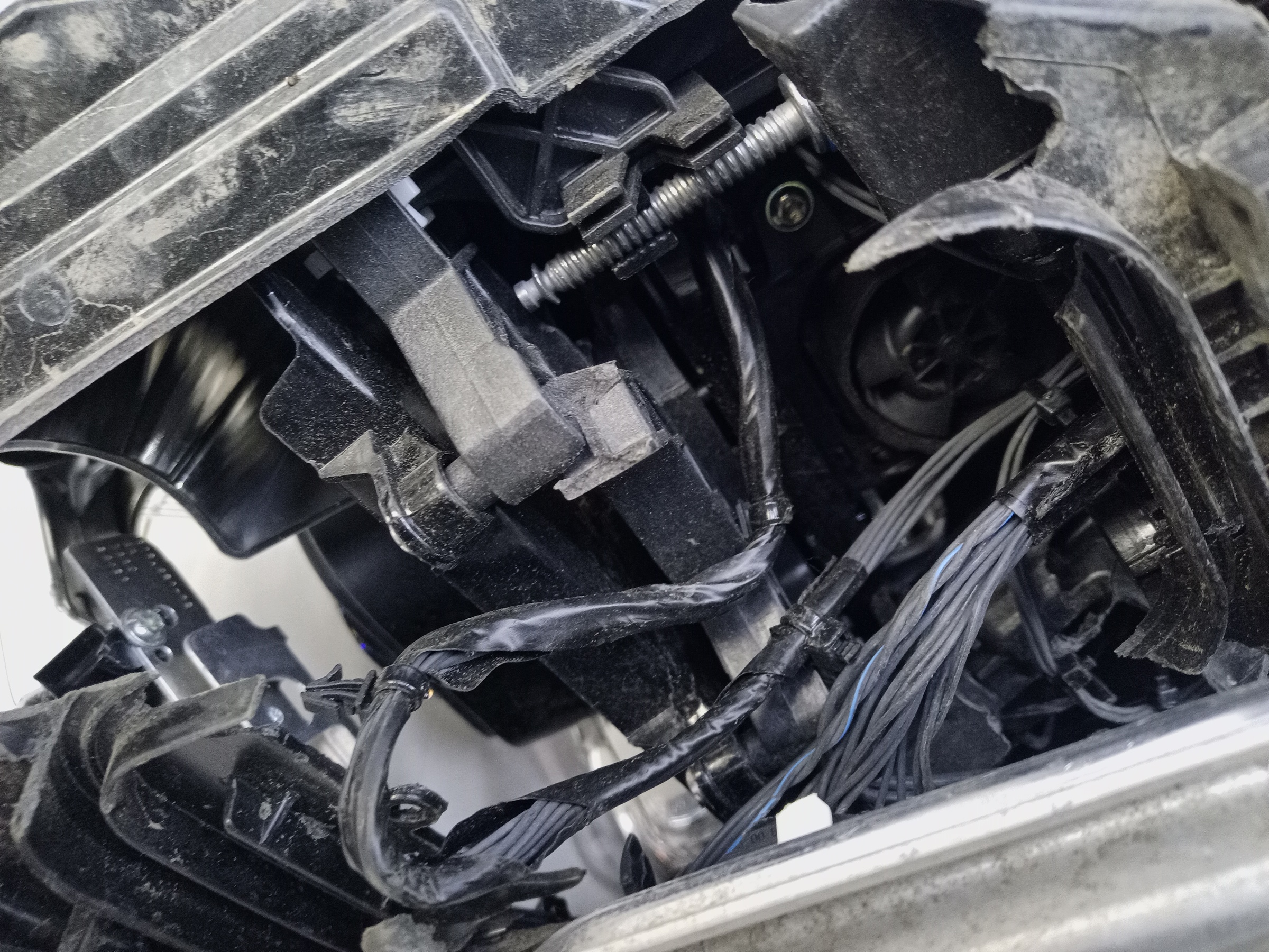 Фара передняя правая Mercedes Benz GLE-klasse V167 LED