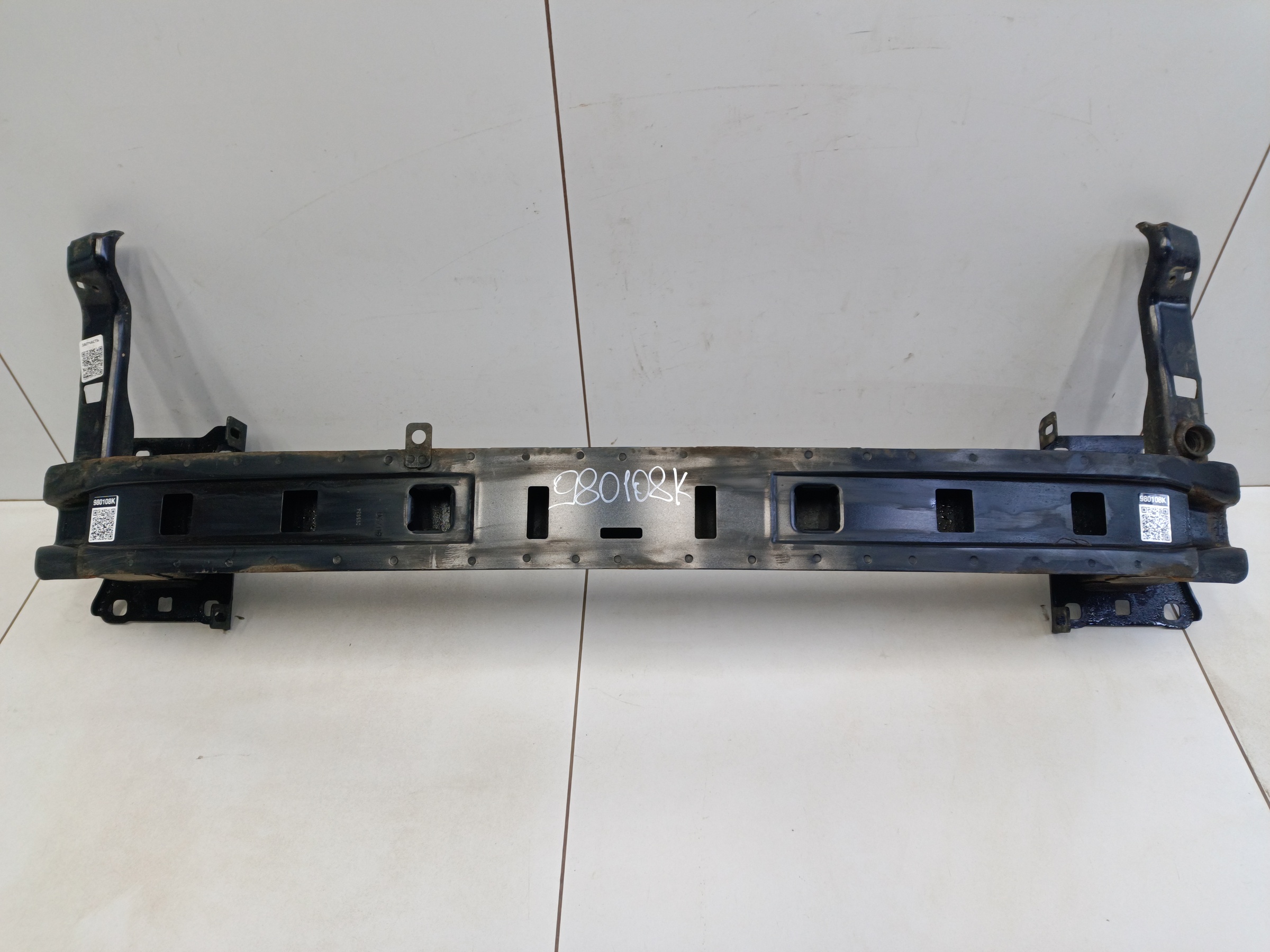 Усилитель переднего бампера Skoda Kodiaq