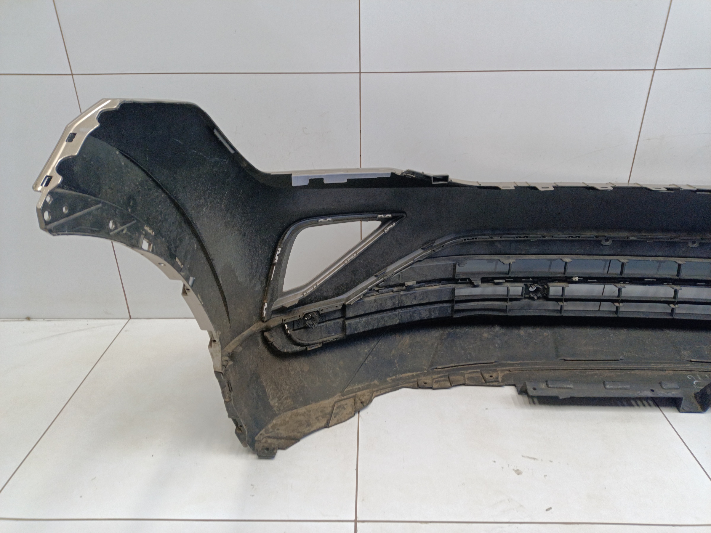 Бампер передний Volkswagen Tiguan 2 Restail