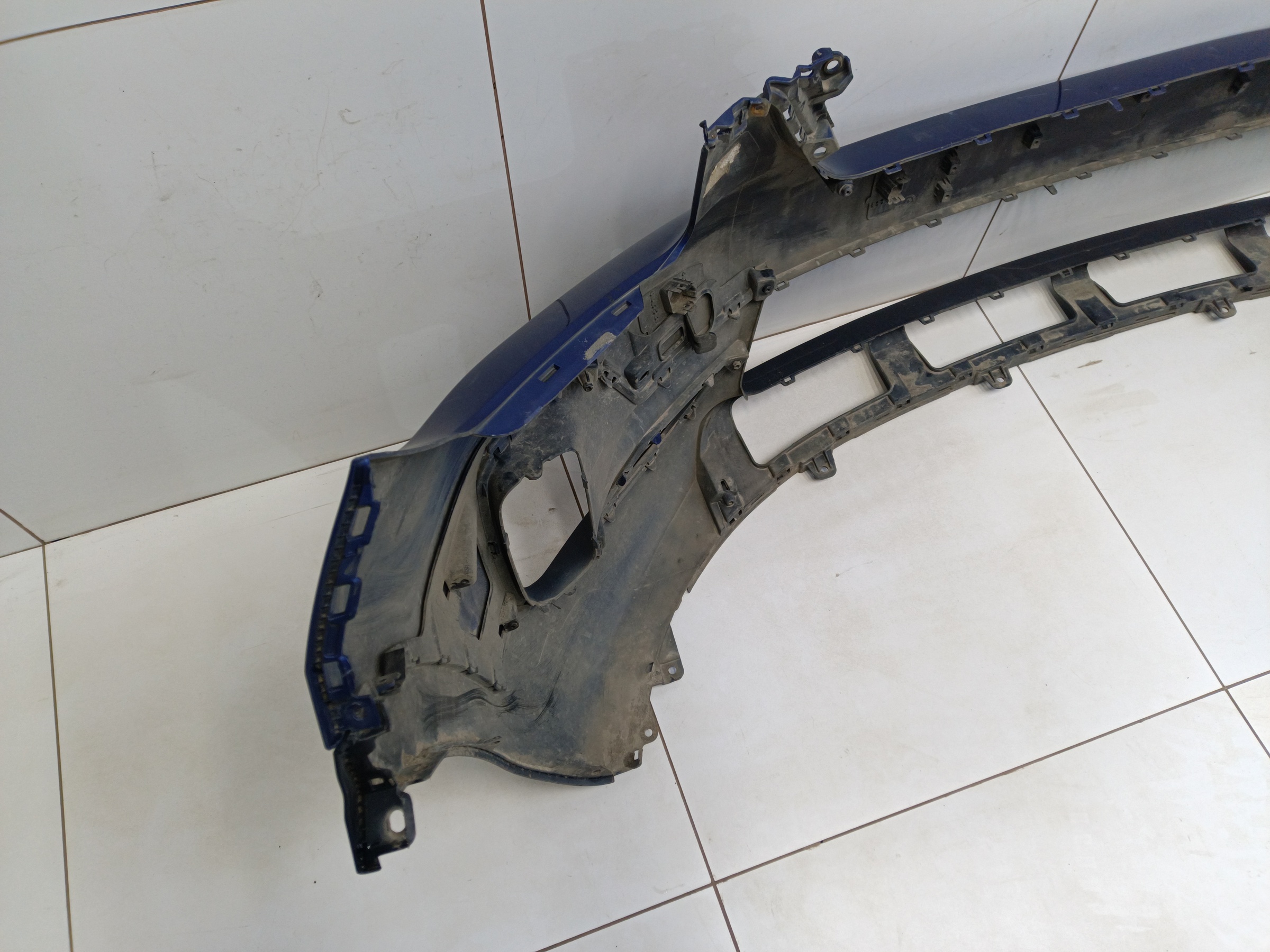 Бампер передний Kia Seltos