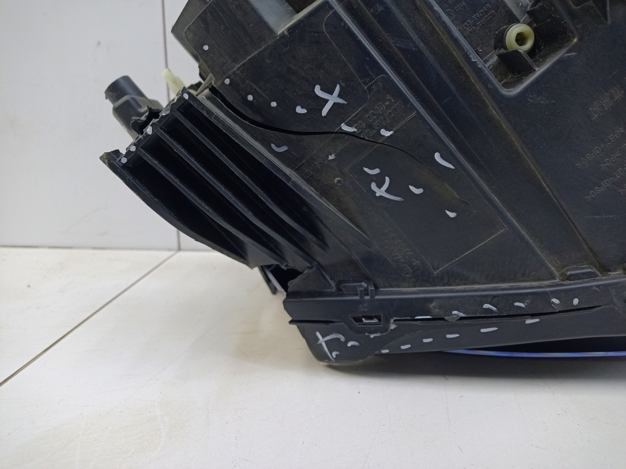 Фара передняя правая Haval F7 2 LED