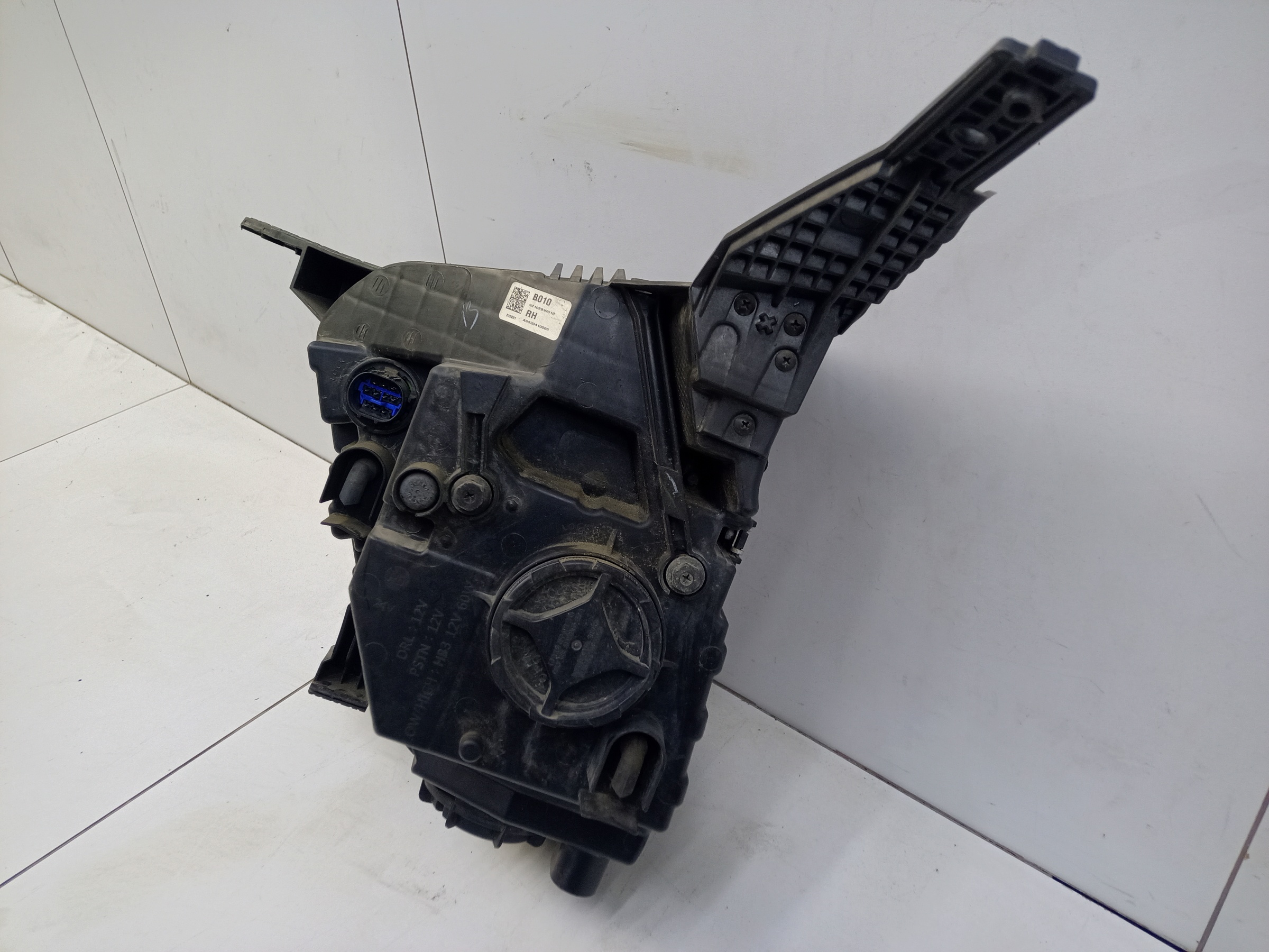 Фара передняя правая Hyundai Creta 2 галоген