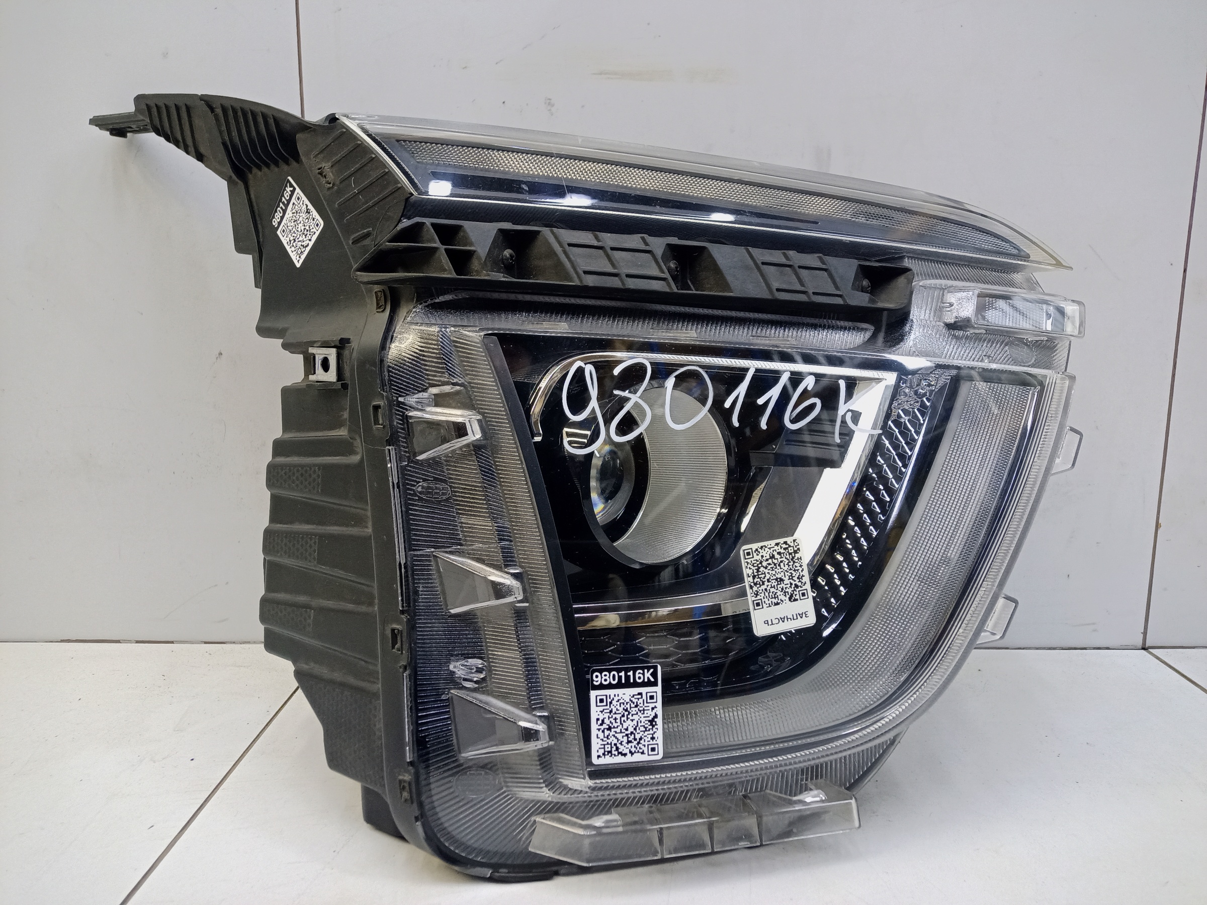 Фара передняя правая Hyundai Creta 2 галоген