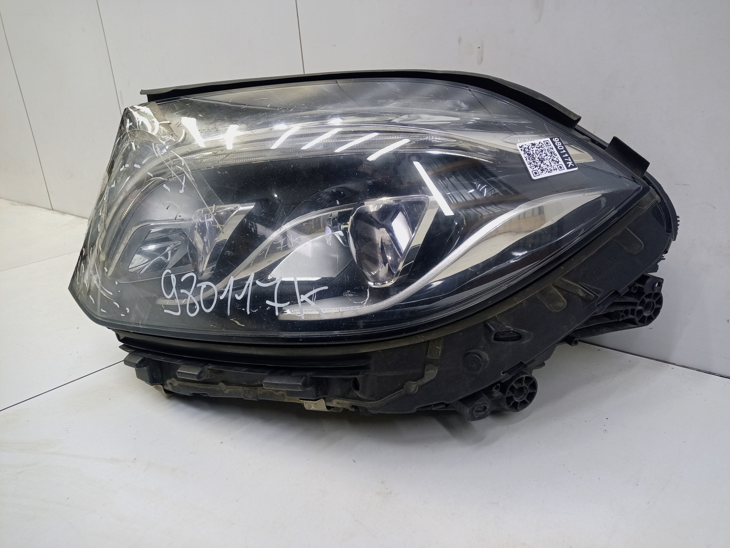 Фара передняя левая Mercedes Benz GLS-klasse X166