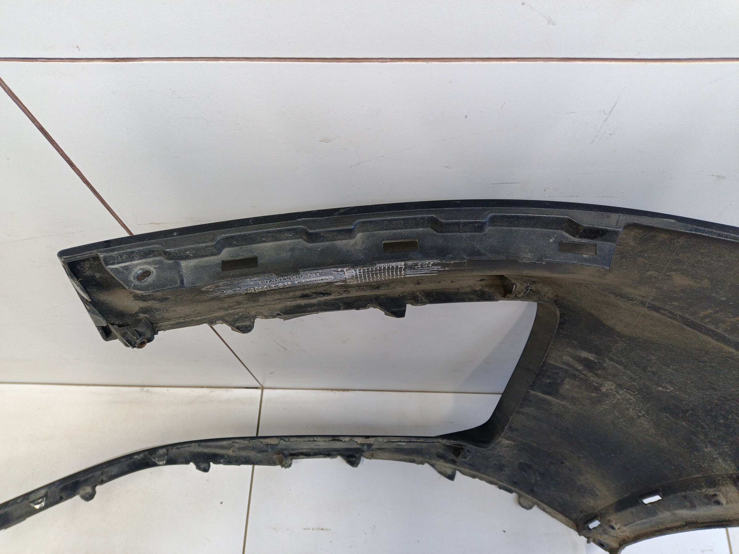 Бампер передний правая часть Jaecoo J7