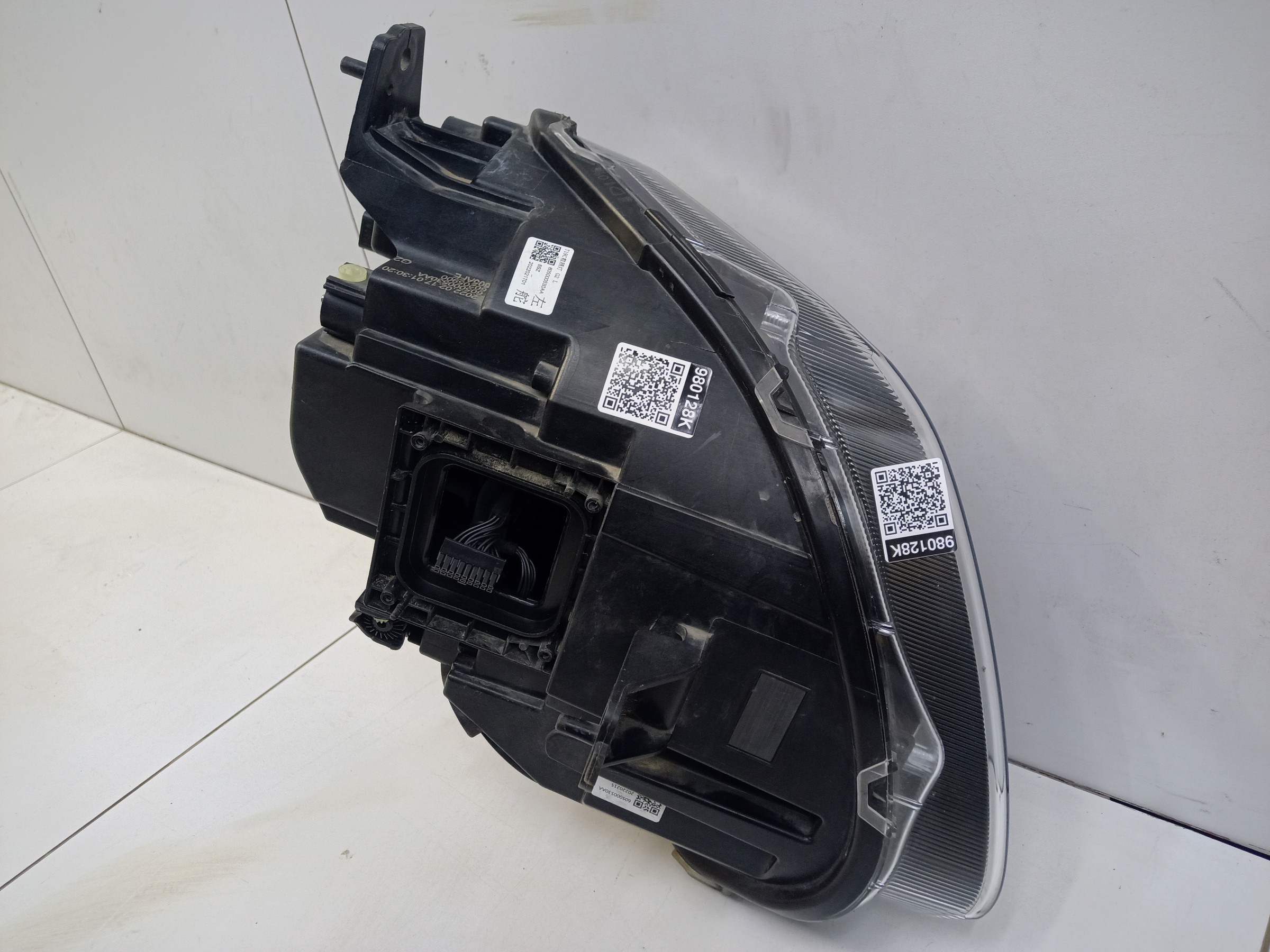 Фара передняя левая Omoda C5 LED с ПТФ