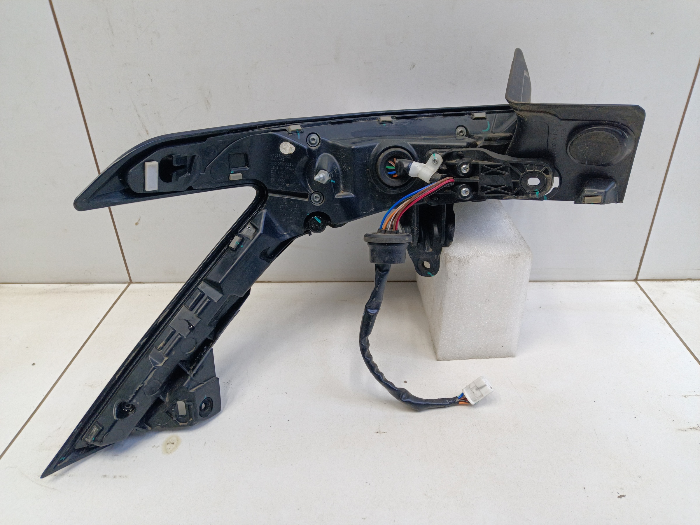 Фонарь задний правый наружный Jetour Dashing