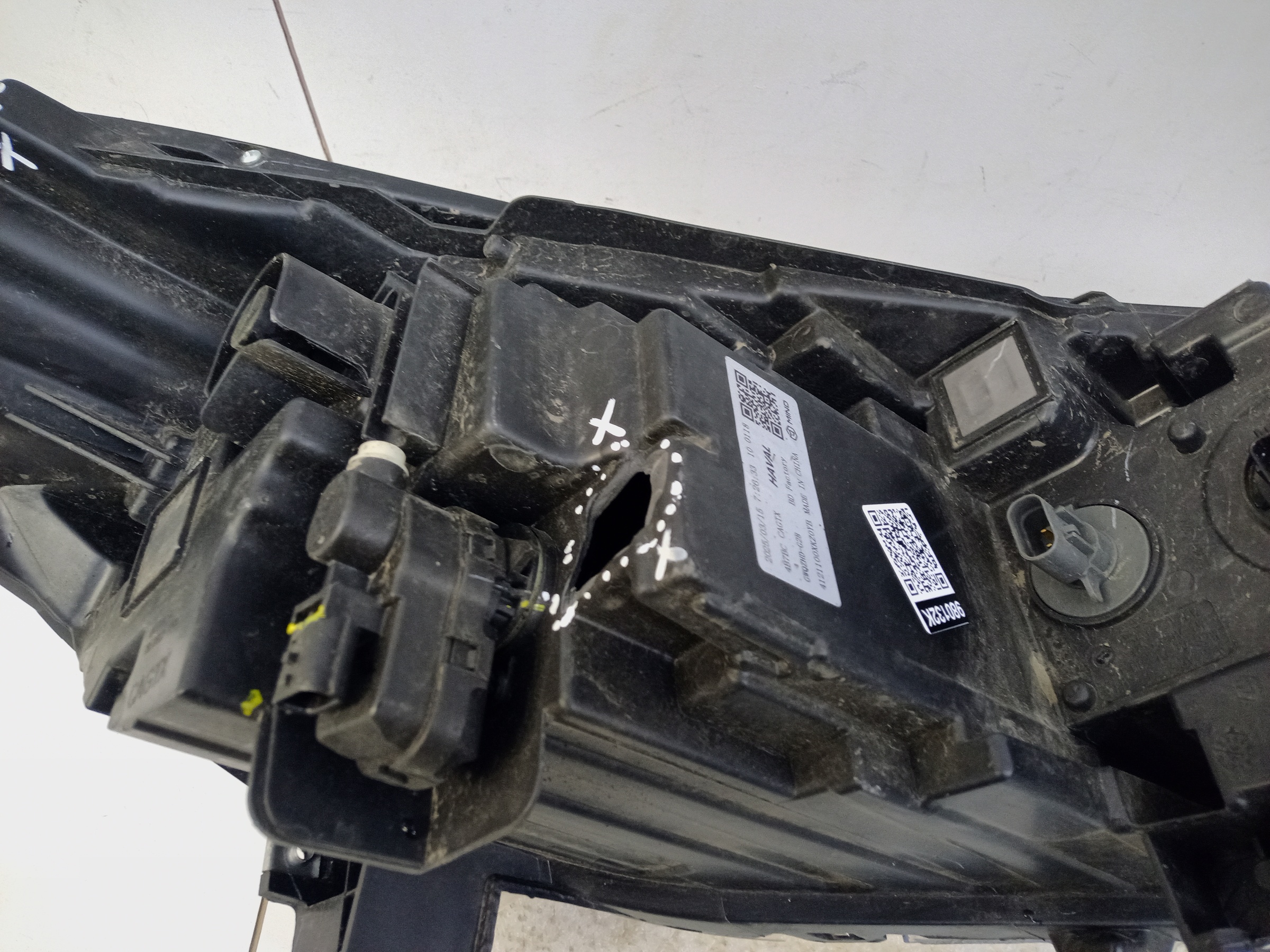 Фара передняя левая Haval M6 2 LED