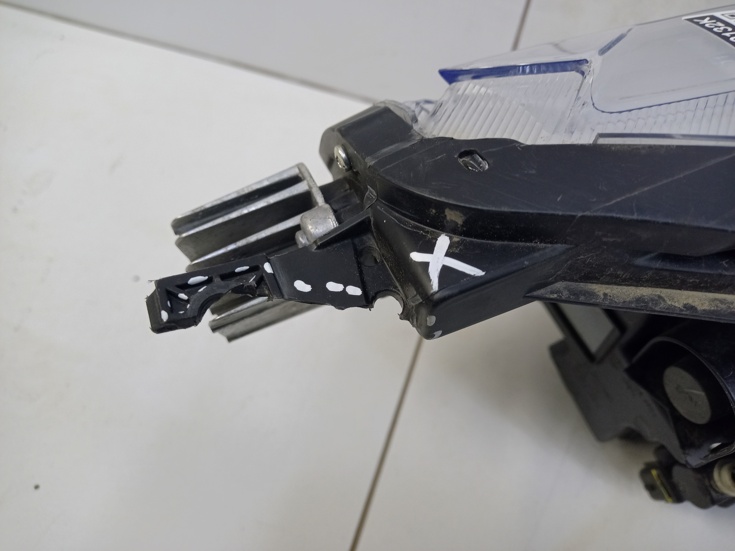 Фара передняя левая Haval M6 2 LED