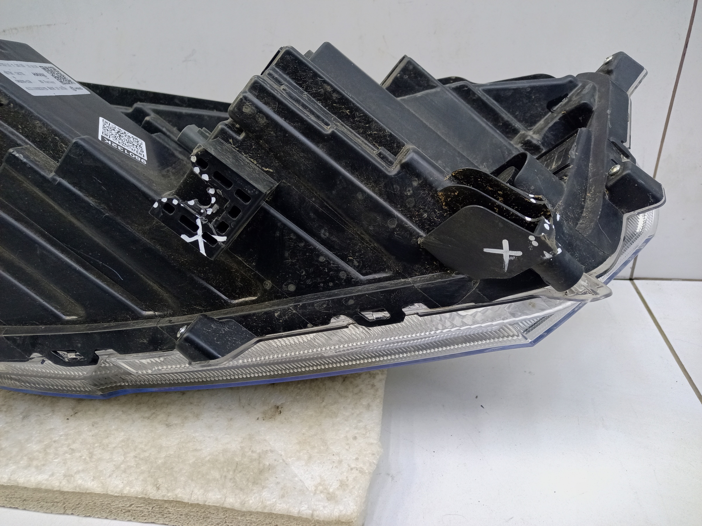 Фара передняя левая Haval M6 2 LED