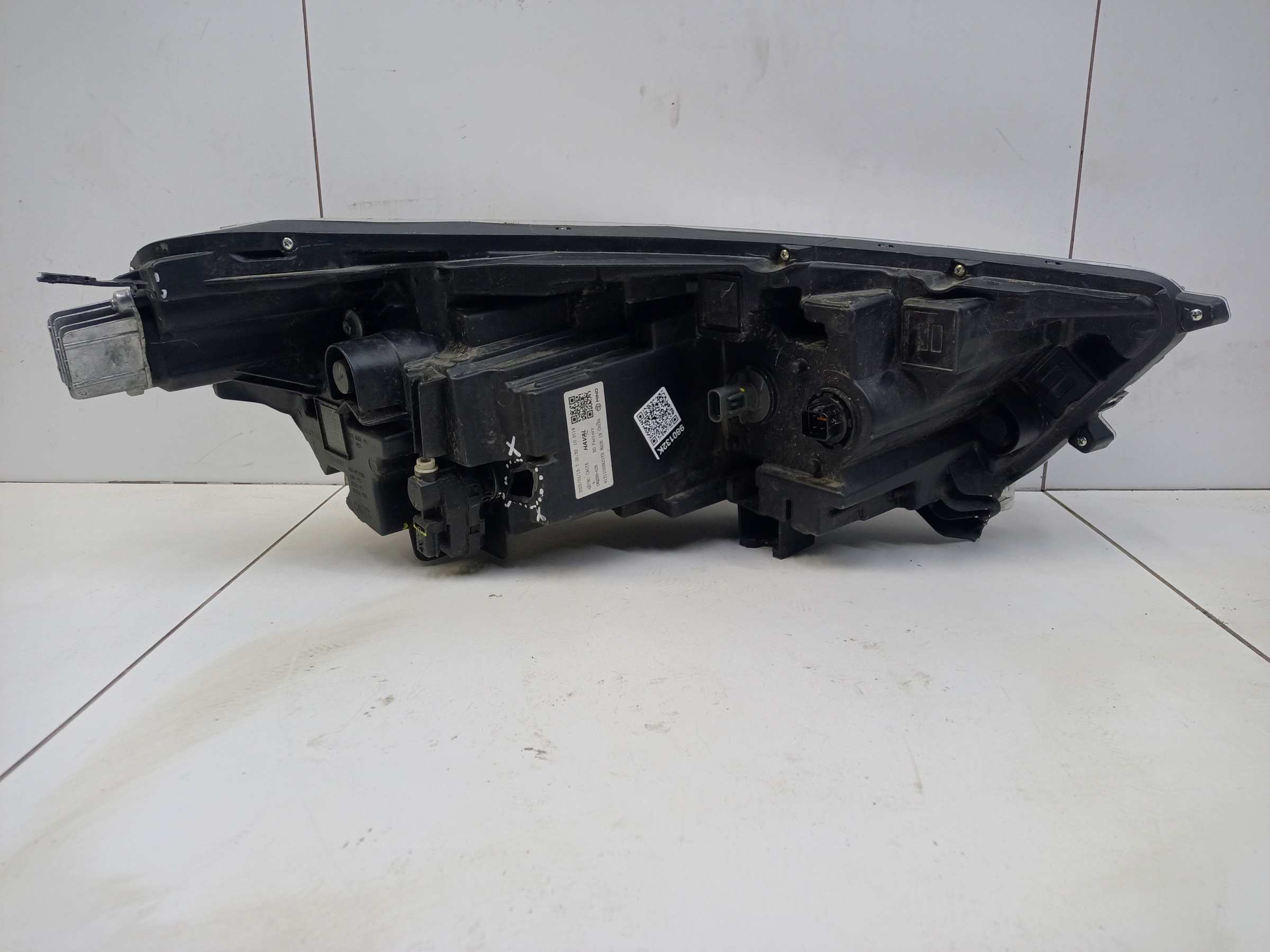 Фара передняя левая Haval M6 2 LED