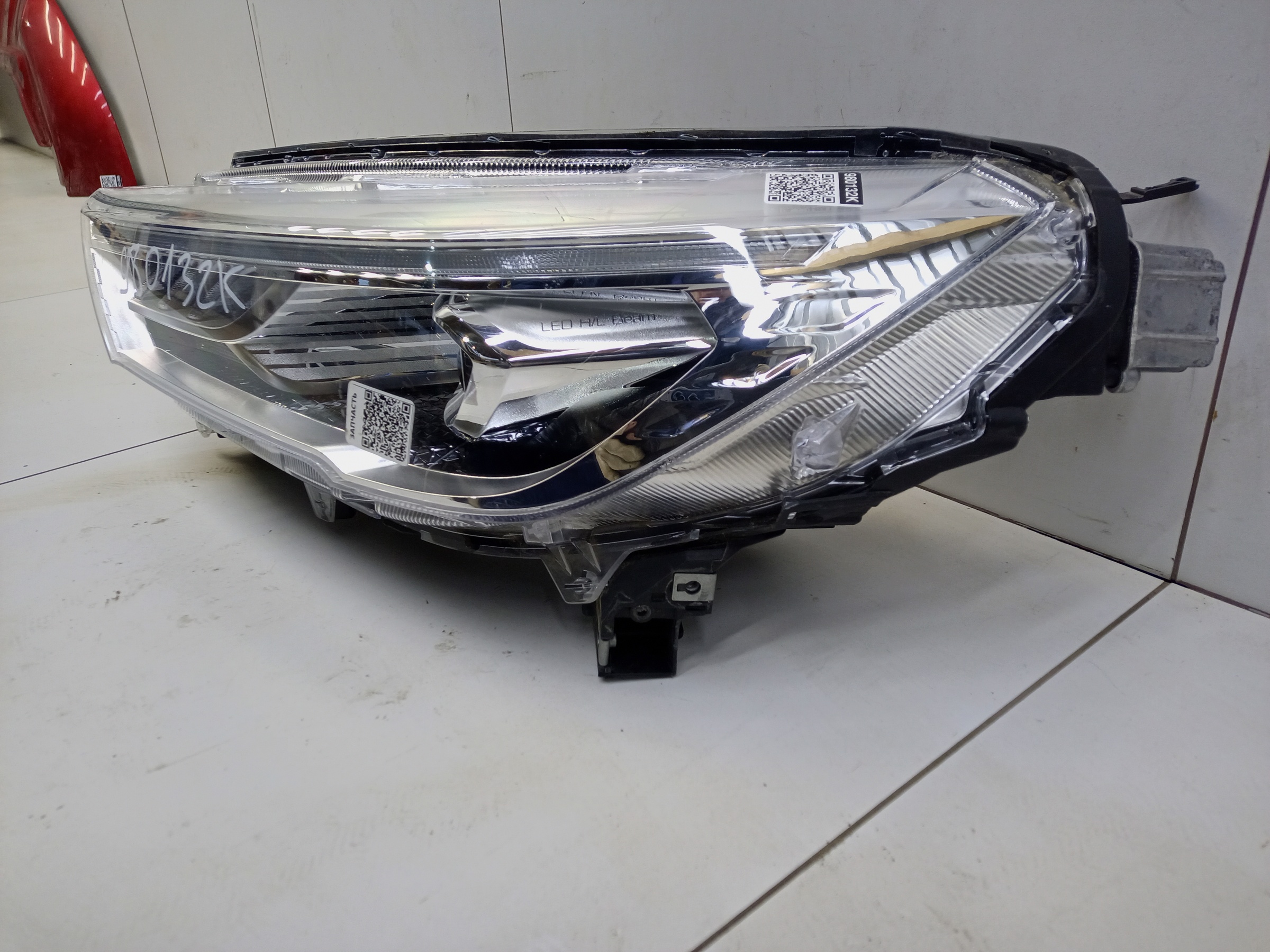 Фара передняя левая Haval M6 2 LED