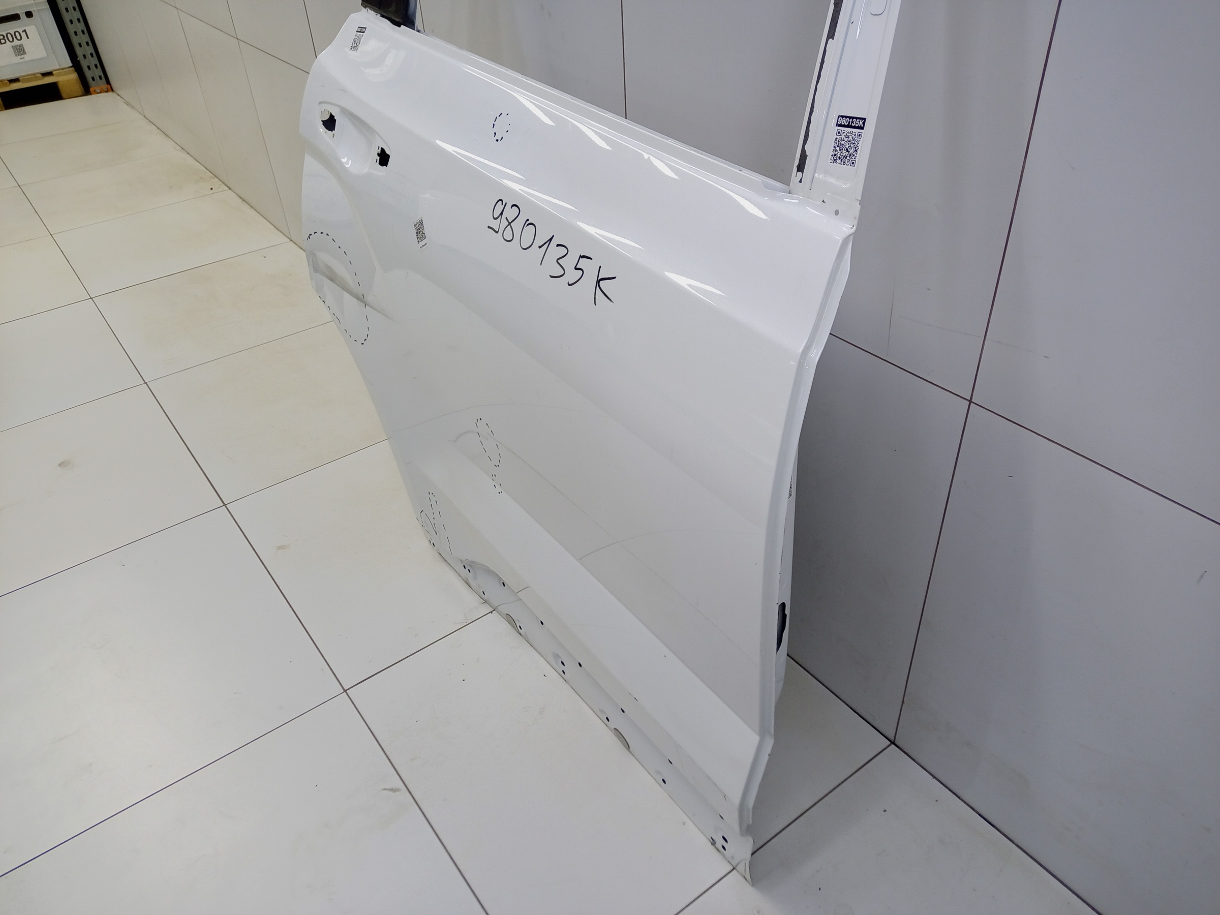 Дверь задняя правая Geely Okavango Restail