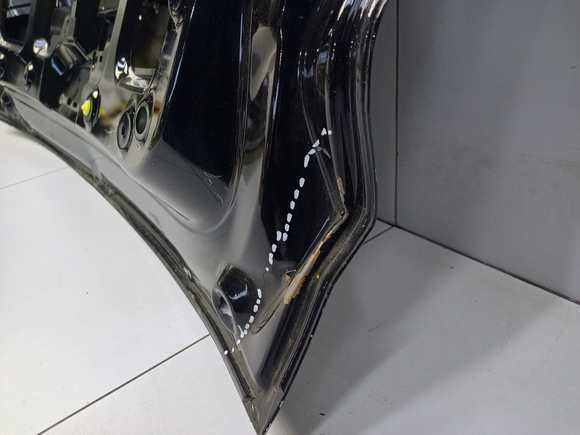 Крышка багажника Geely Atlas Pro