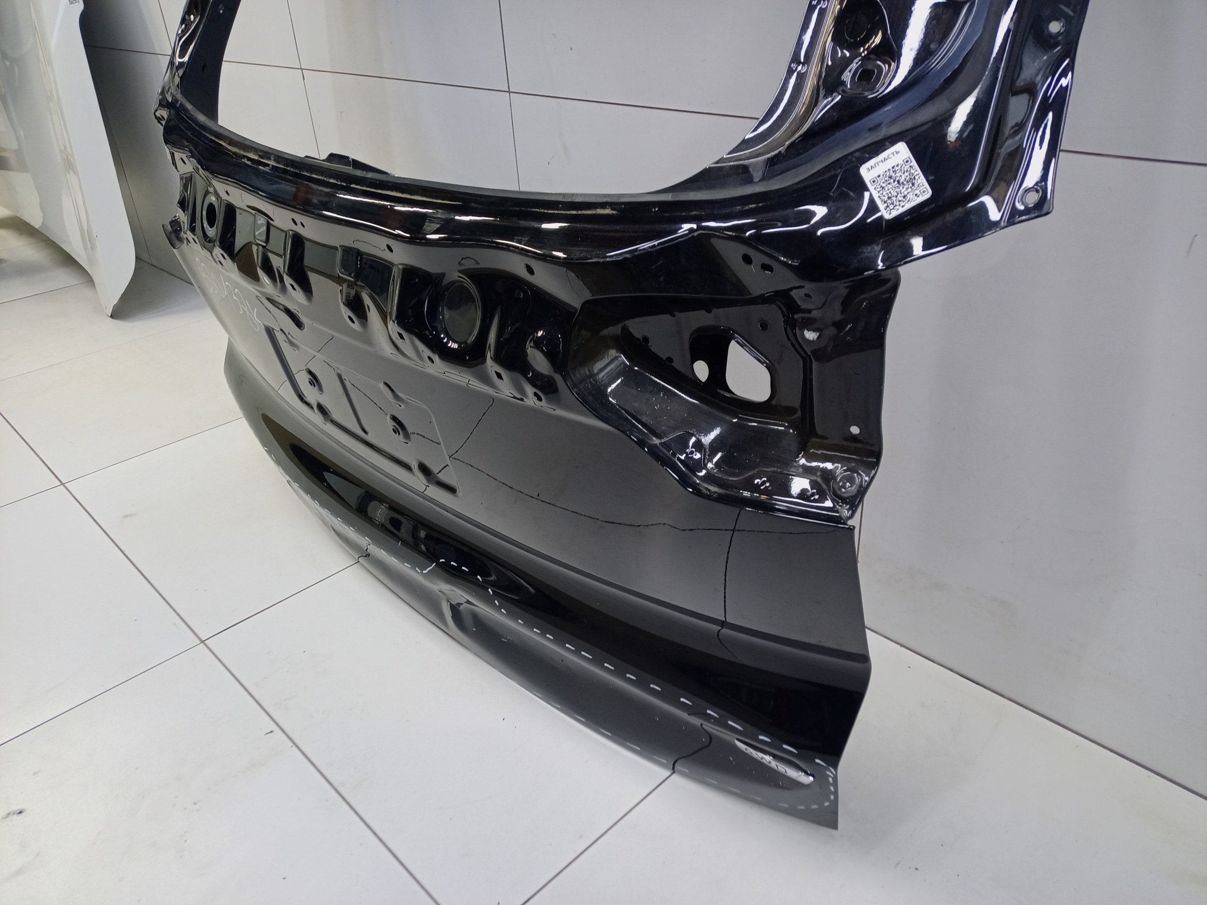 Крышка багажника Geely Atlas Pro