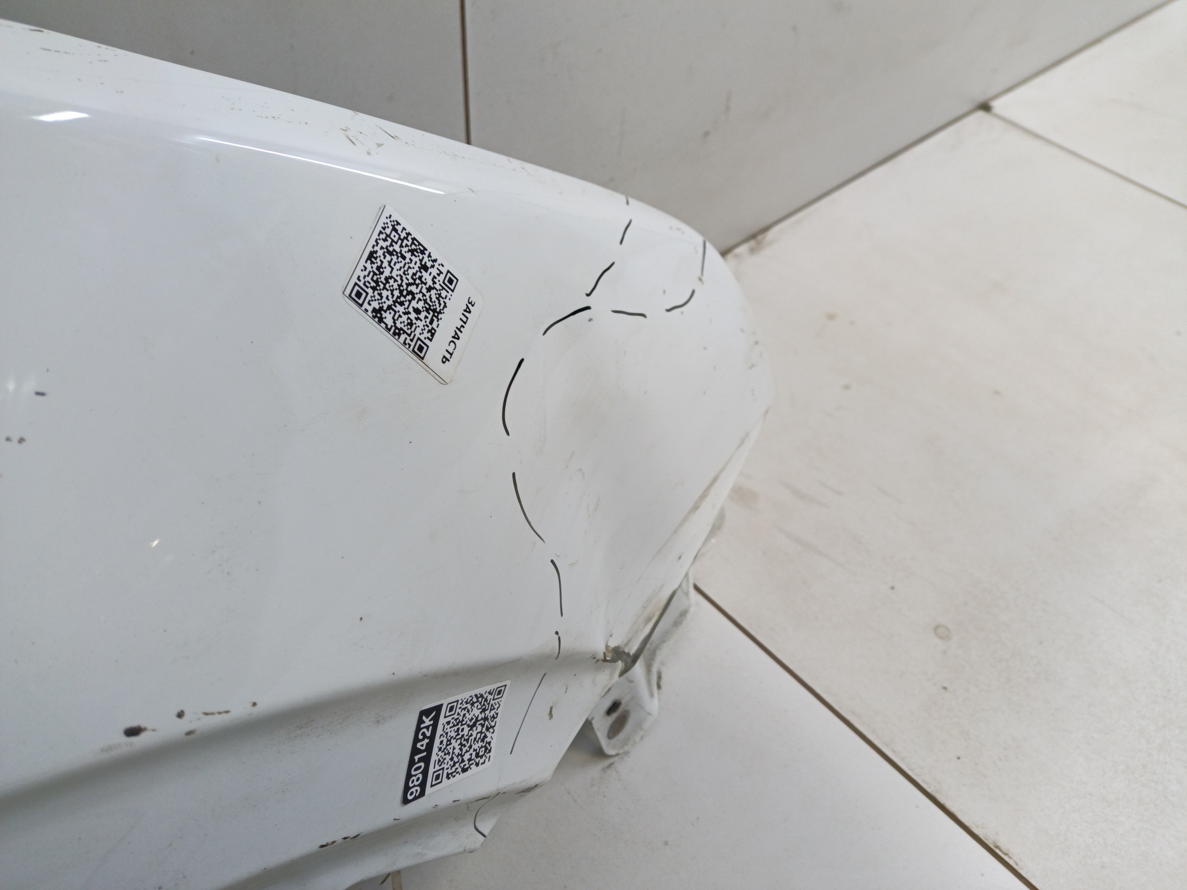 Крыло переднее правое Geely Coolray