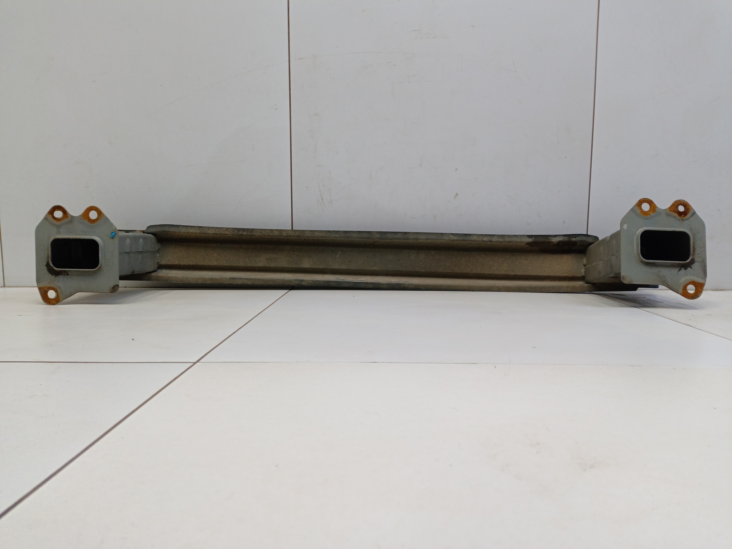 Усилитель заднего бампера Geely Preface