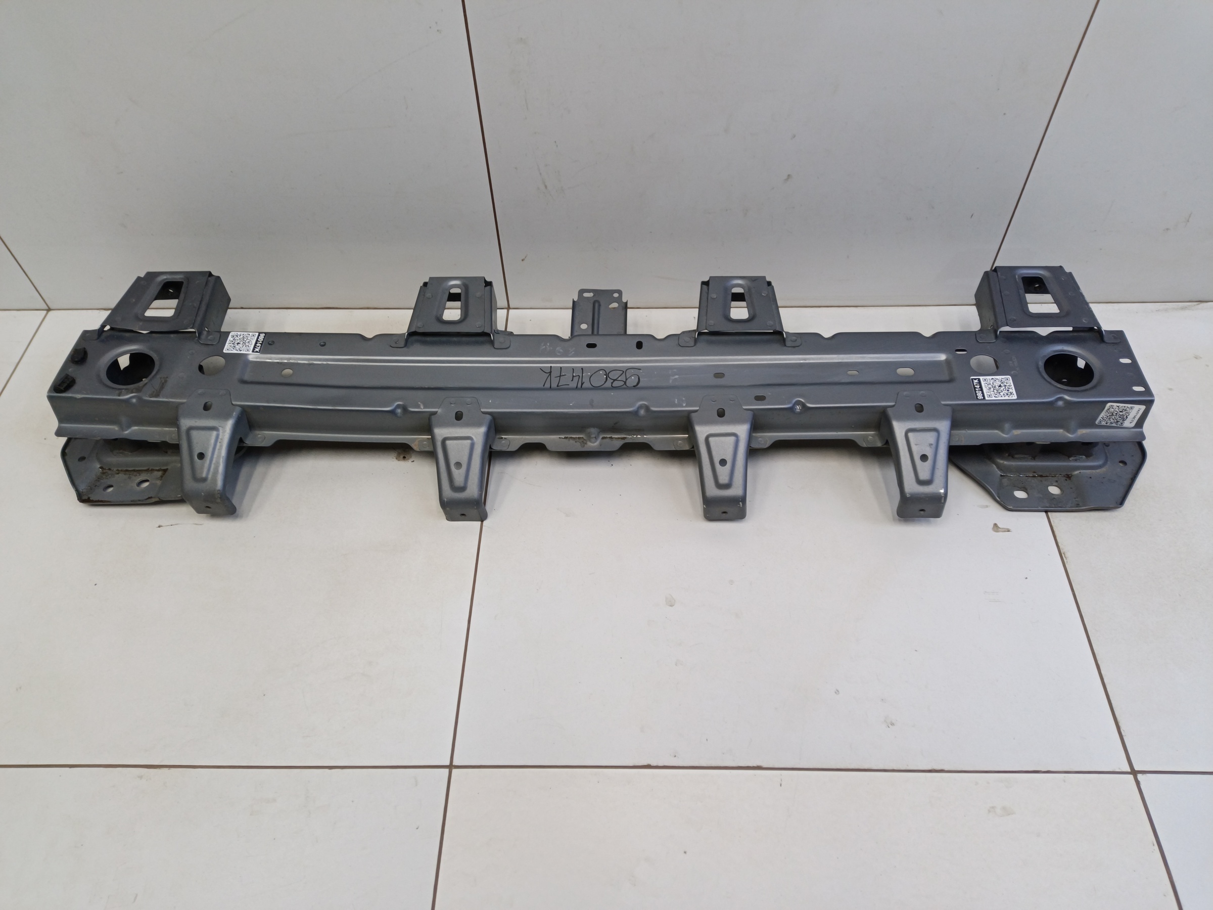 Усилитель заднего бампера Jetour T2