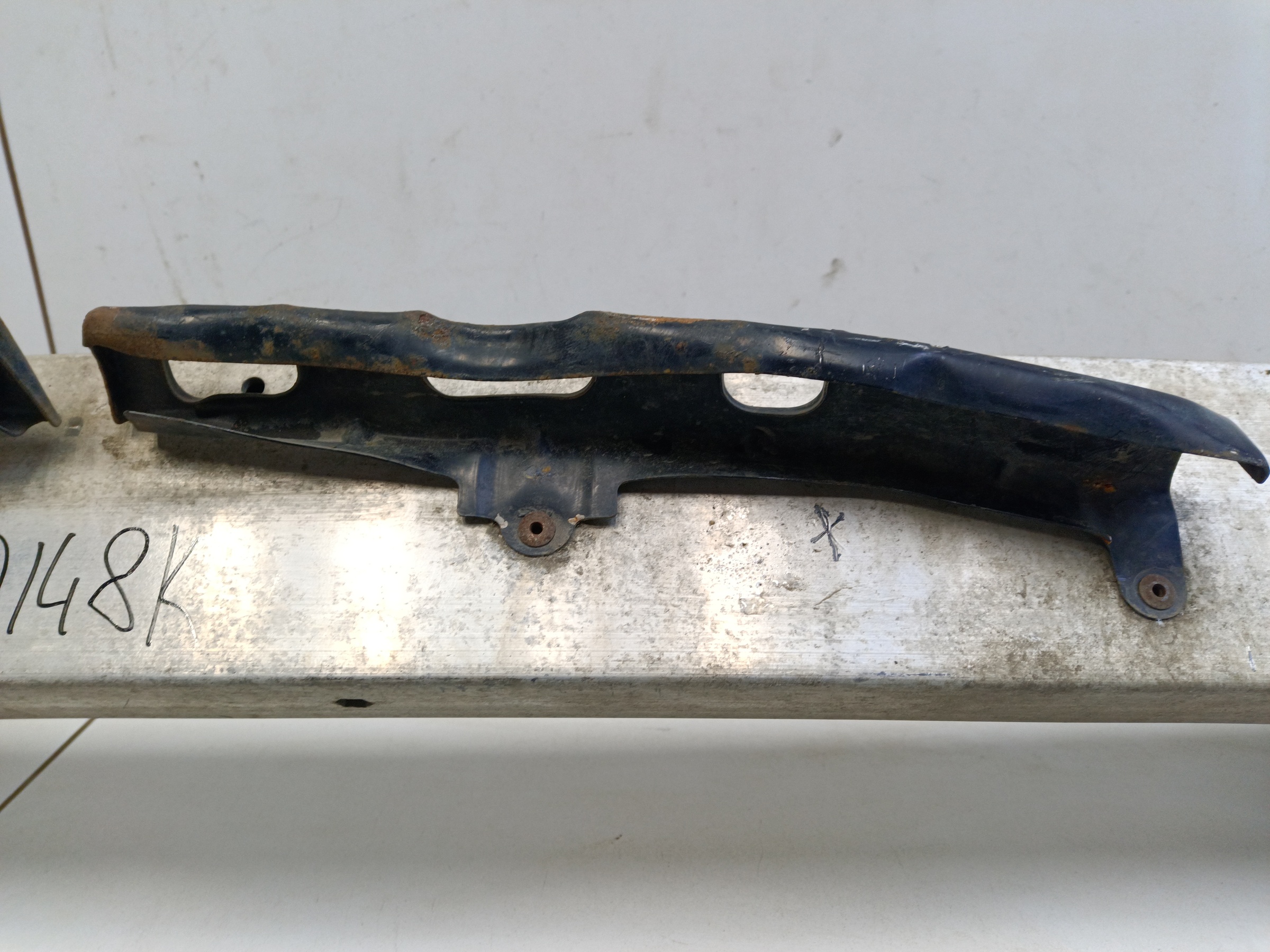 Усилитель переднего бампера Chery Tiggo 4