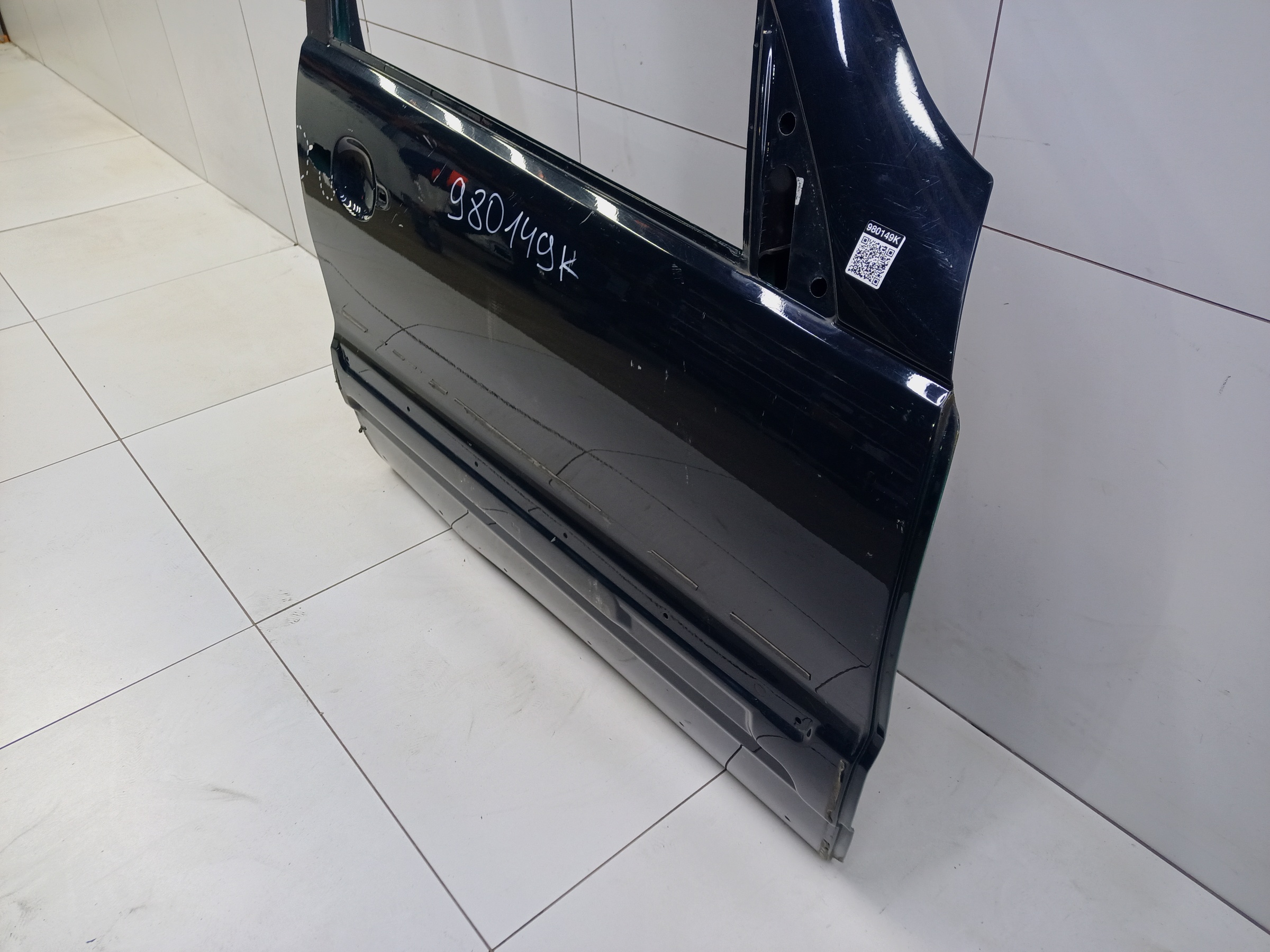 Дверь передняя правая Lada Niva Travel