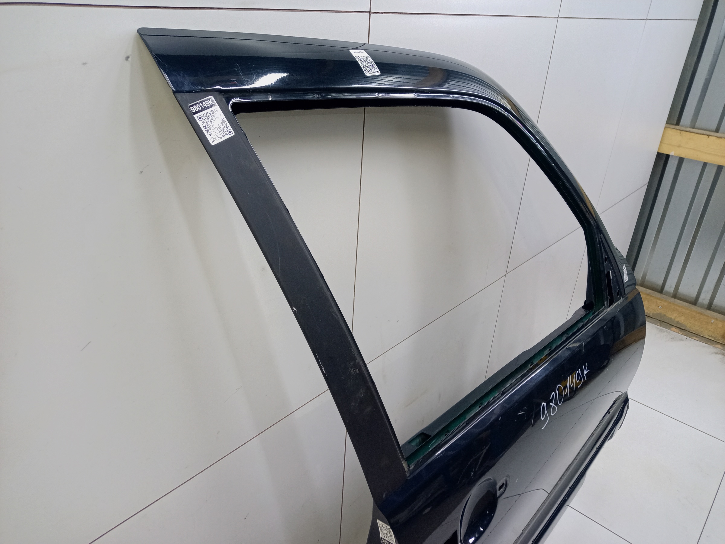 Дверь передняя правая Lada Niva Travel