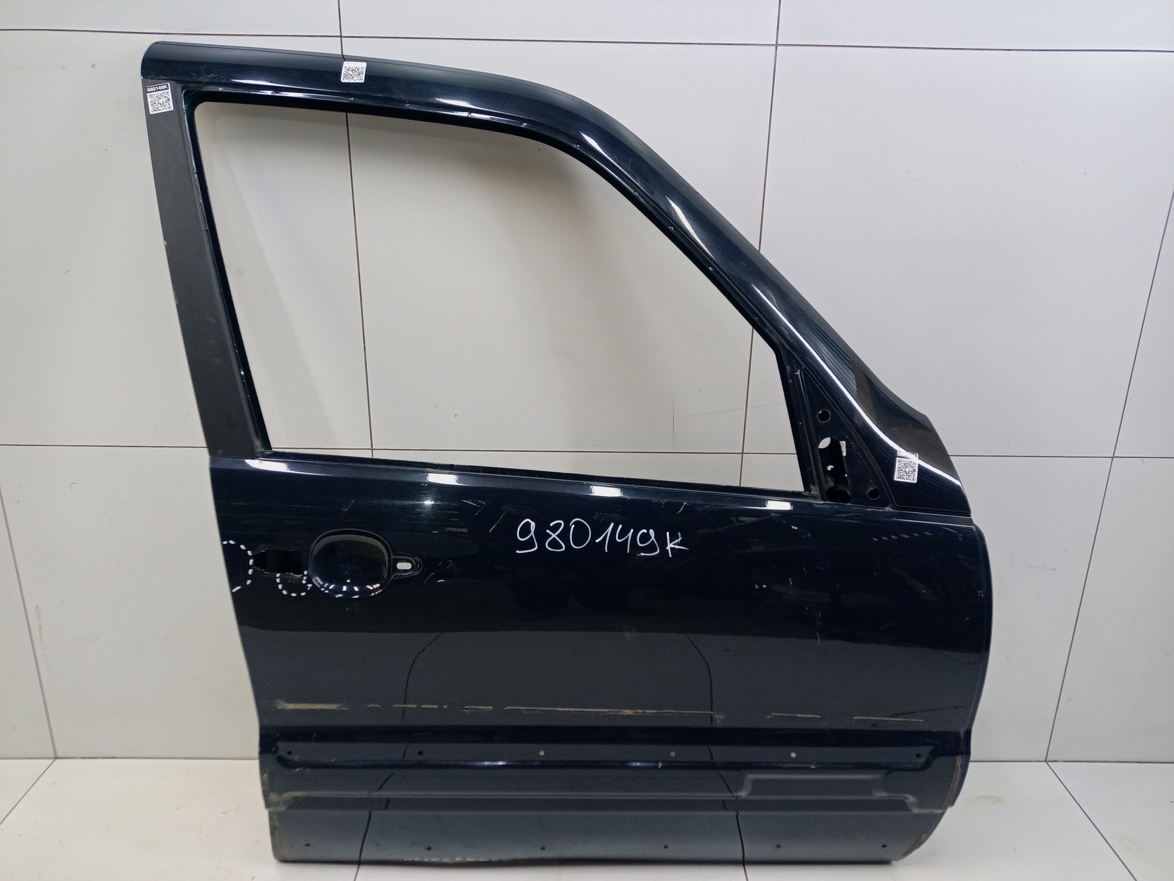 Дверь передняя правая Lada Niva Travel