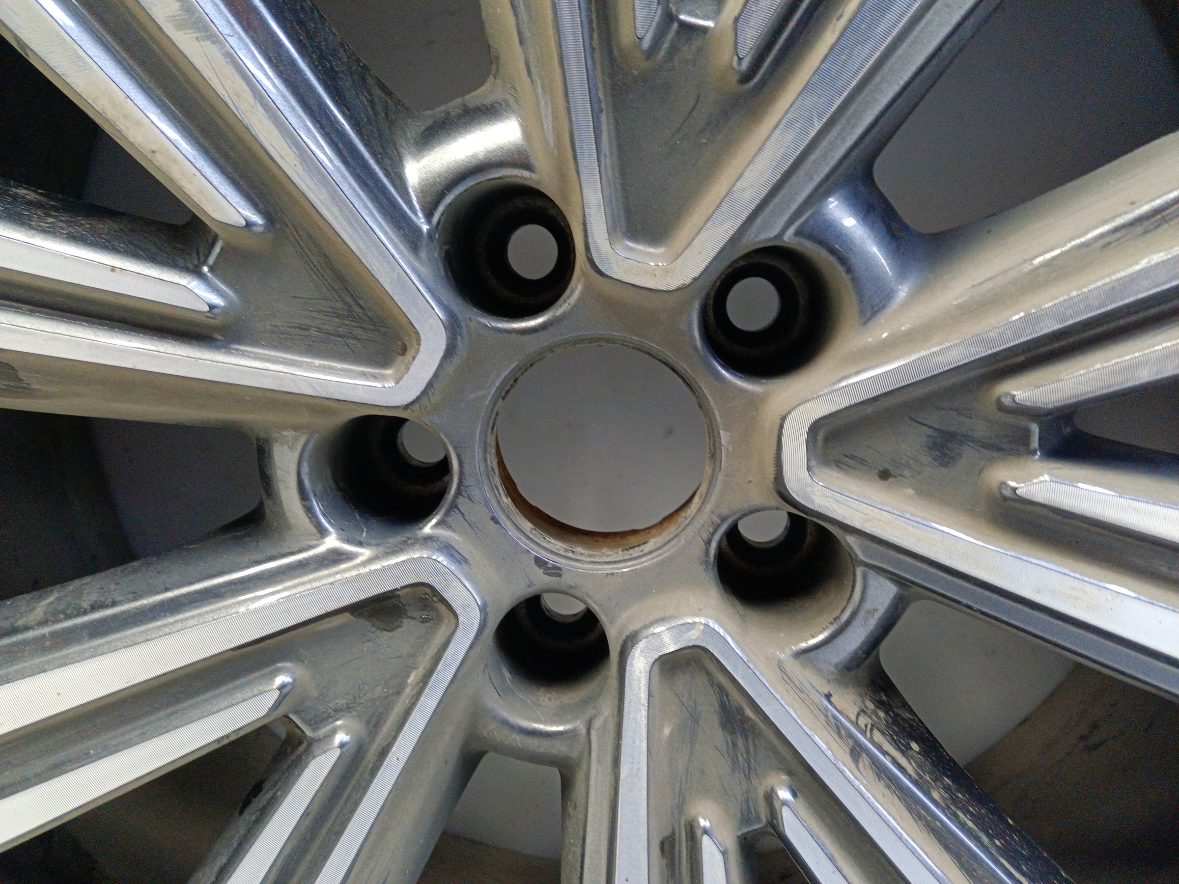 Диск колеса литой Exeed VX R20